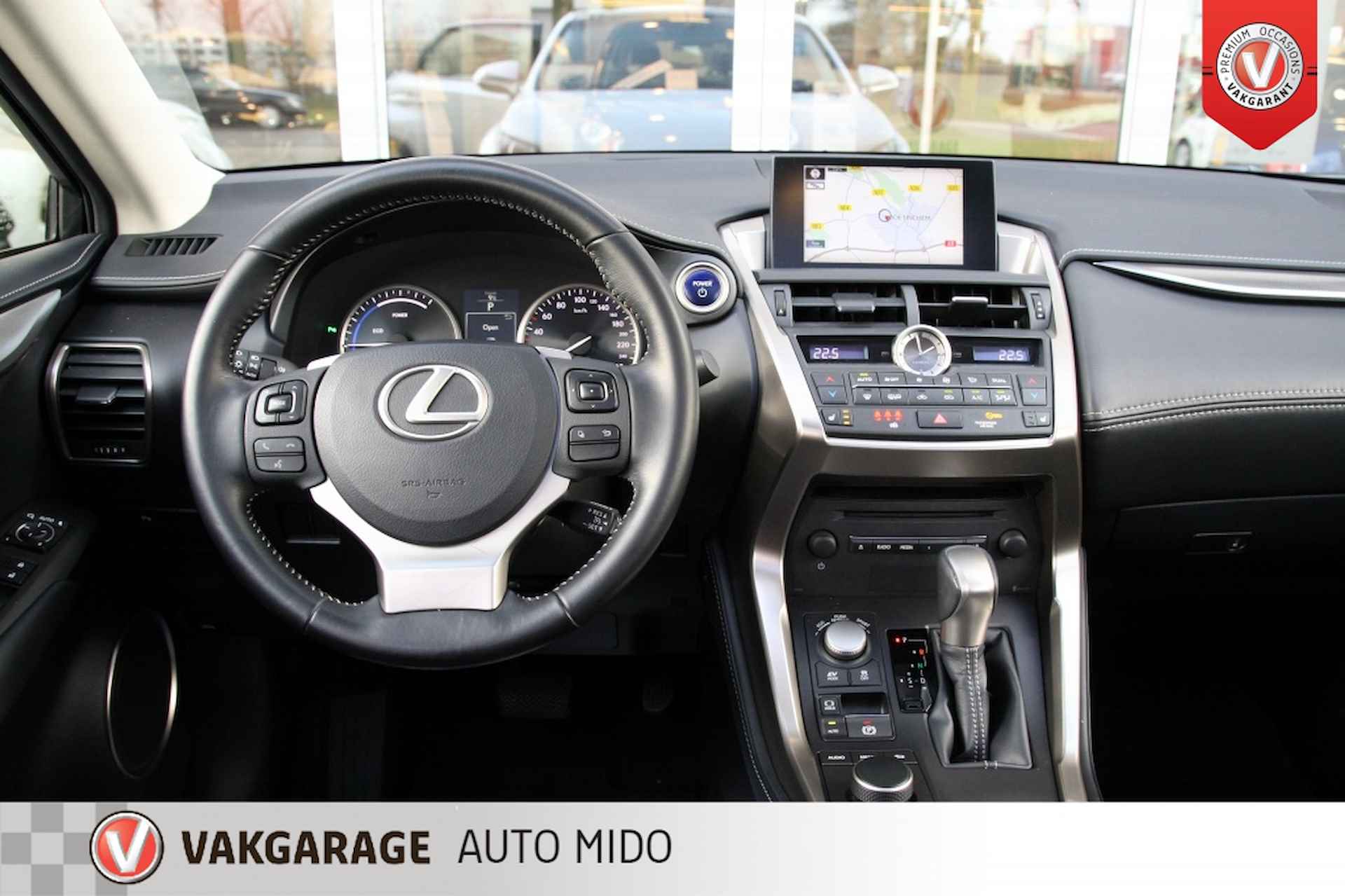 Lexus NX 300h AWD Luxury Line -Panorama dak- - 9/54