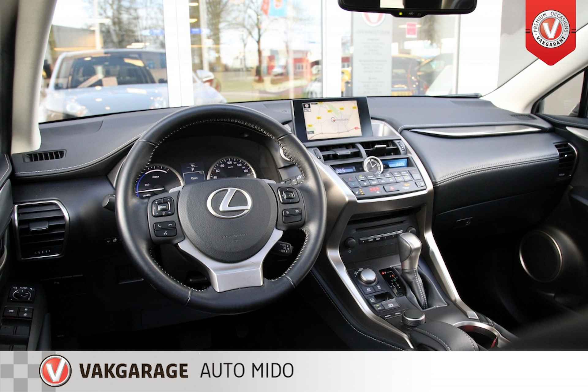 Lexus NX 300h AWD Luxury Line -Panorama dak- - 43/54