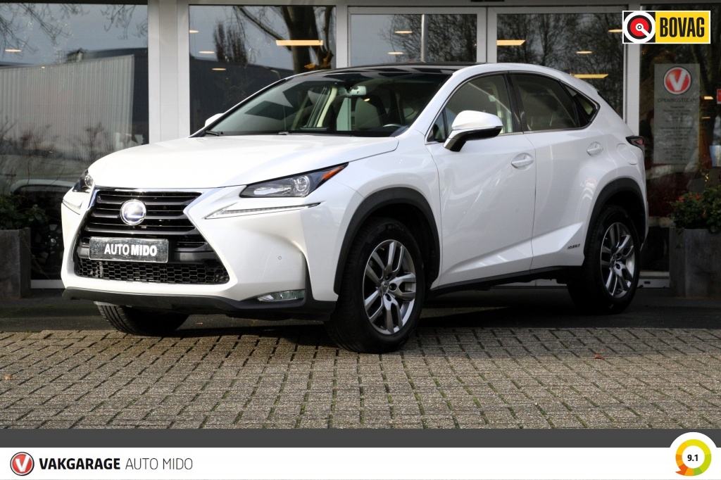 Lexus NX 300h AWD Luxury Line -Panorama dak-