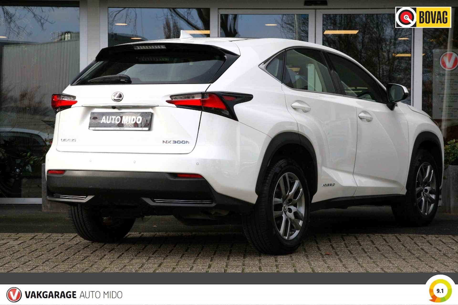 Lexus NX 300h AWD Luxury Line -Panorama dak- - 2/54