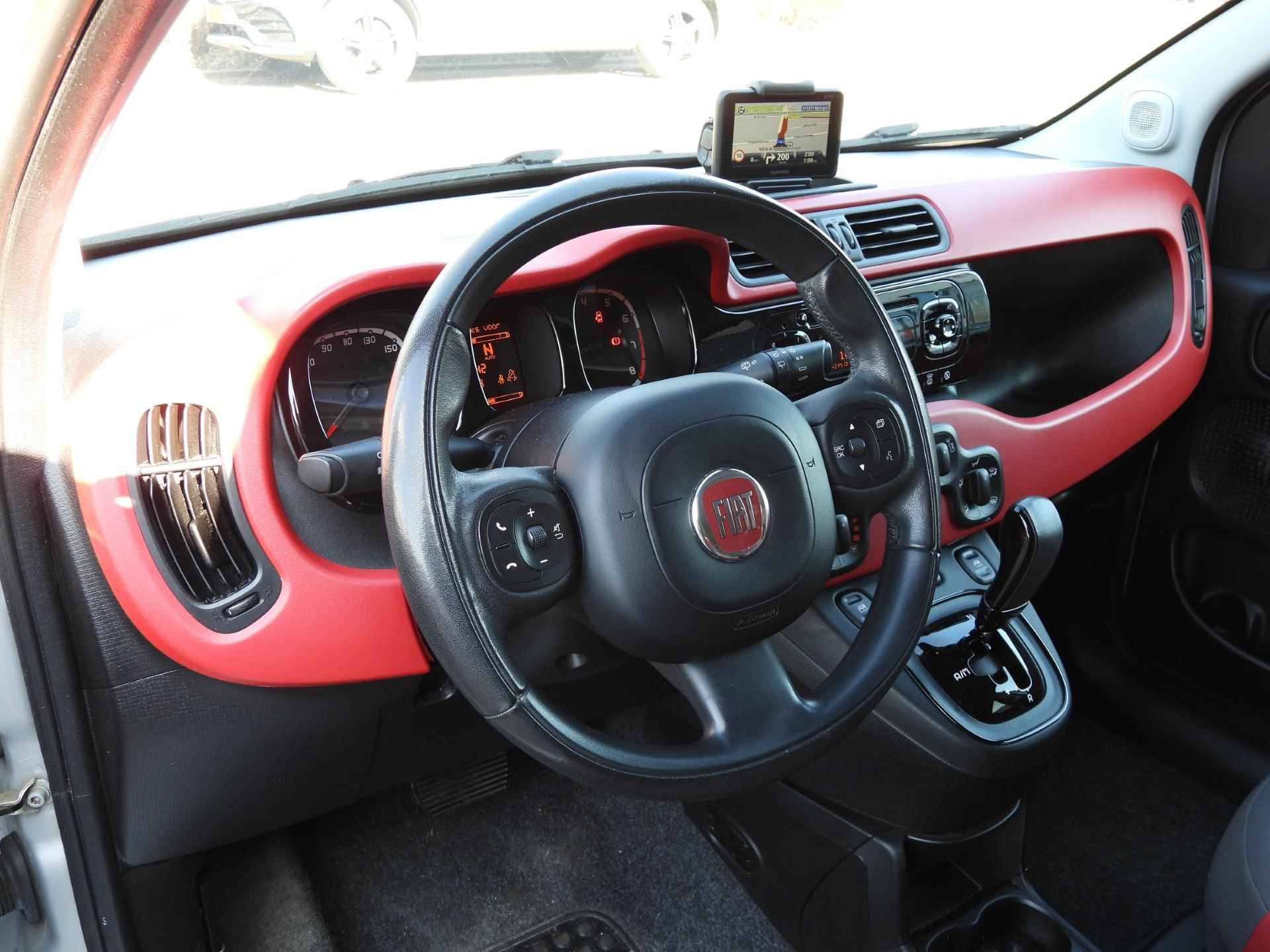 Fiat Panda 0.9 TwinAir Aut. Lounge NAVI/AIRCO/TREKHAAK! - 5/27