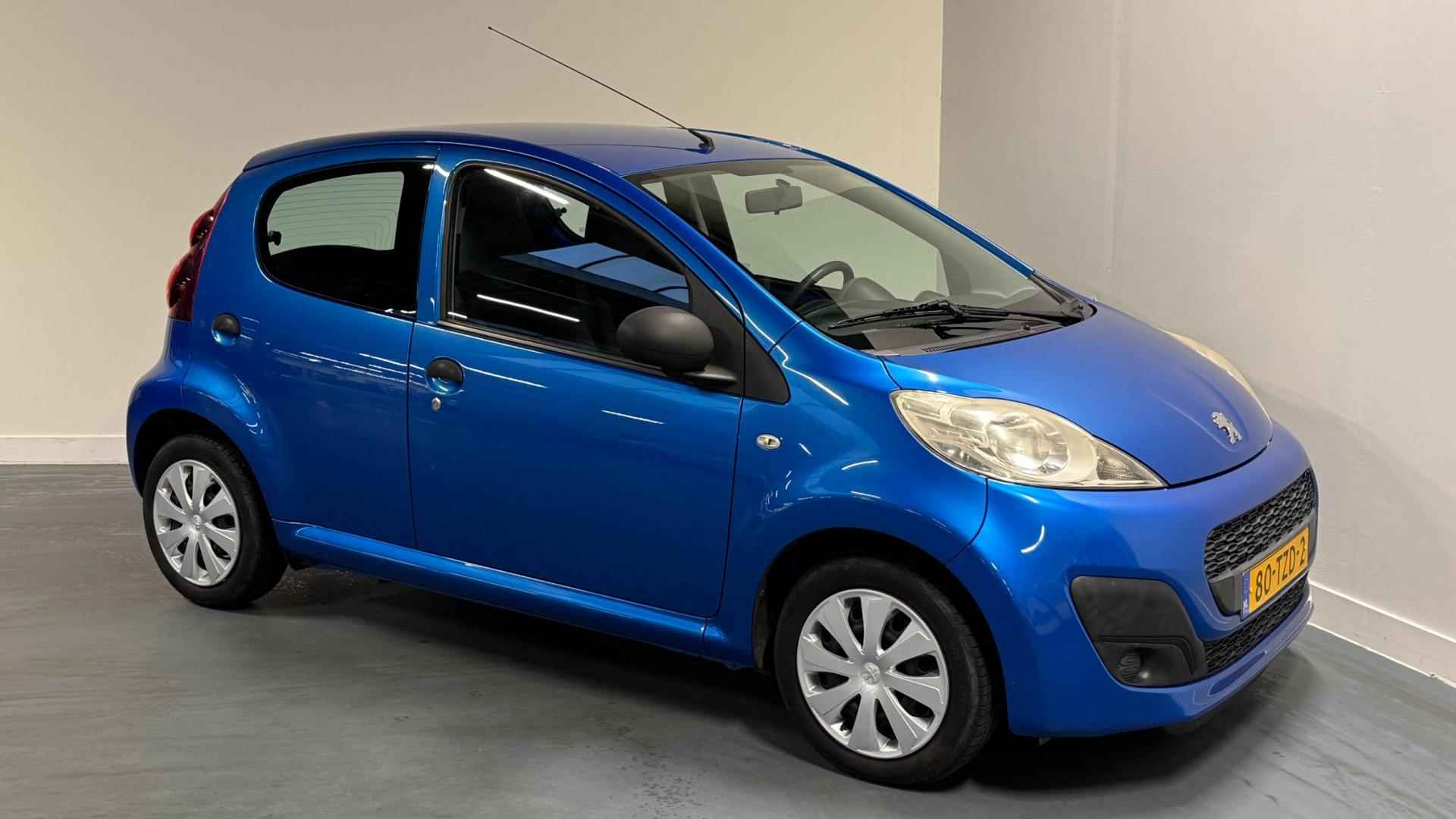 Peugeot 107 1.0 Accent | AIRCO | 1E EIGENAAR | 5-DEURS | TREKHAAK | THULE FIETSENDRAGER | - 4/27