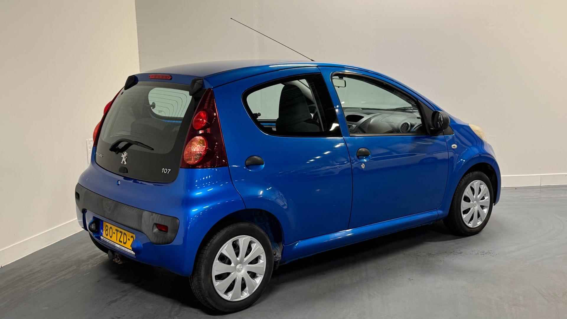 Peugeot 107 1.0 Accent | AIRCO | 1E EIGENAAR | 5-DEURS | TREKHAAK | THULE FIETSENDRAGER | - 6/27