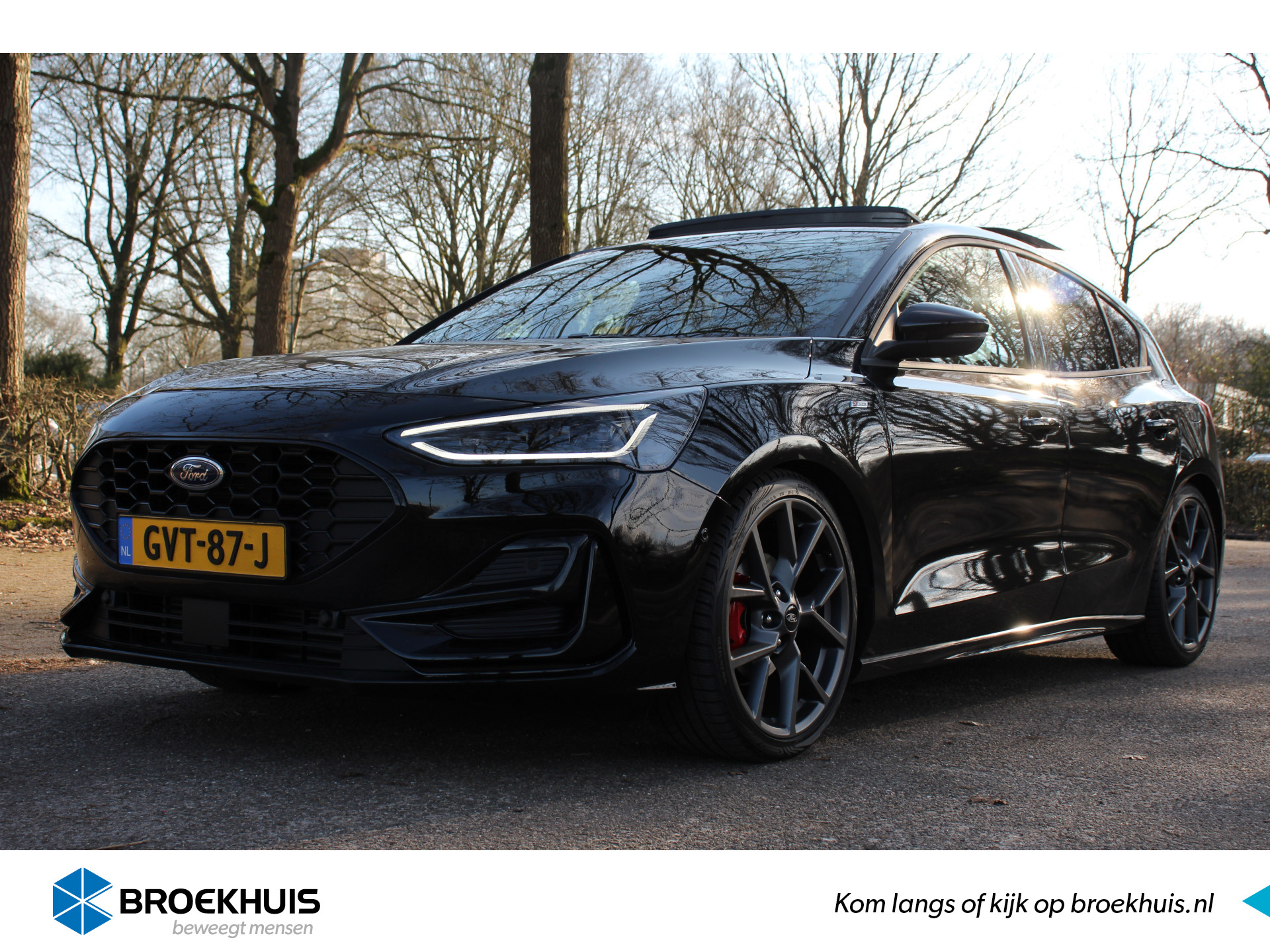 Ford Focus 1.0EB 155PK HYBRID ST-LINE X | UNIEK!! | FULL OPTION!! | NL-AUTO! | LEDER | 19" ST MAGNETITE | ADAPTIVE CRUISE | PANO DAK | ADAP