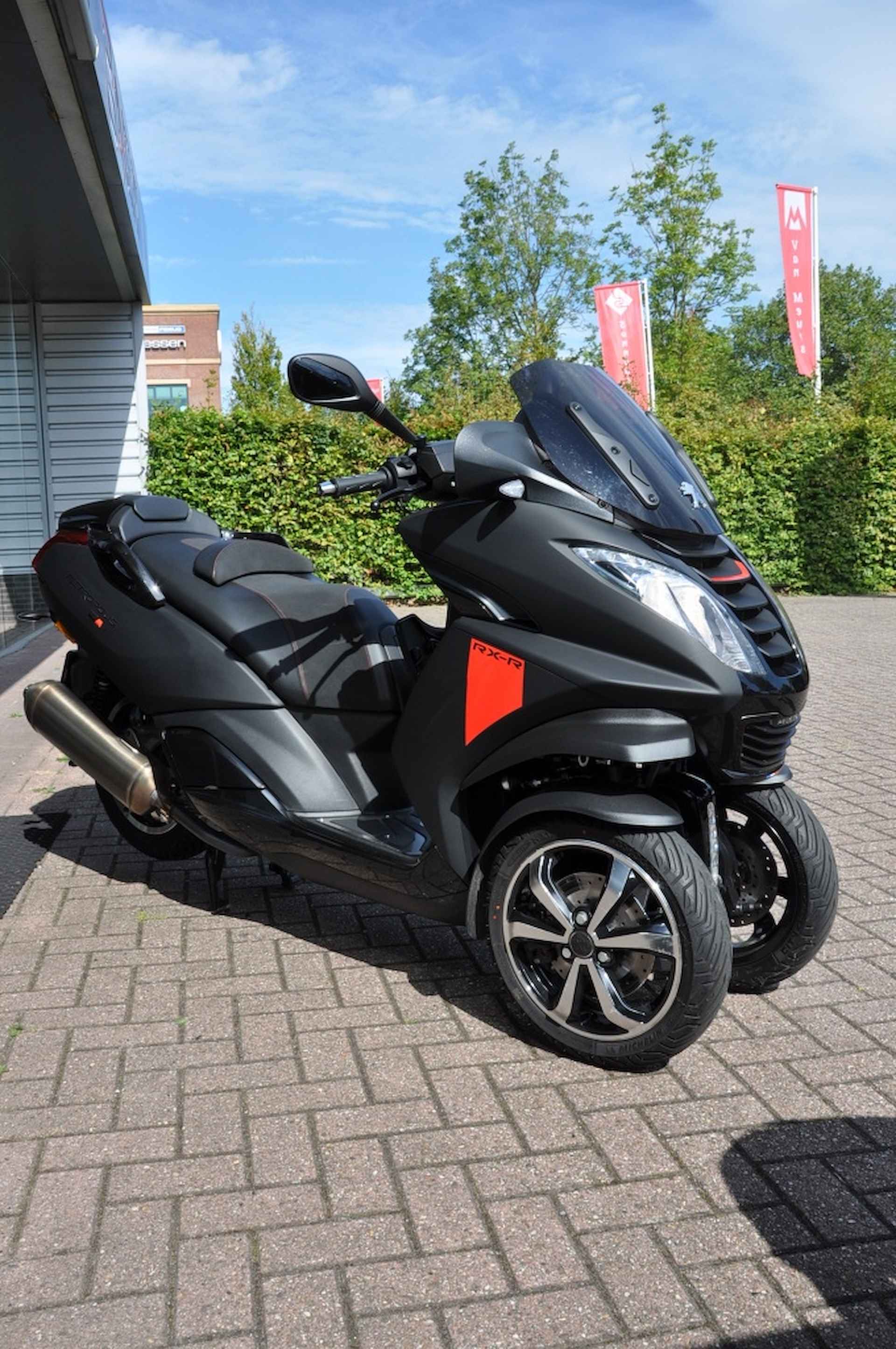 Peugeot Scooter RX-R met druppellader Metropolis - 8/15