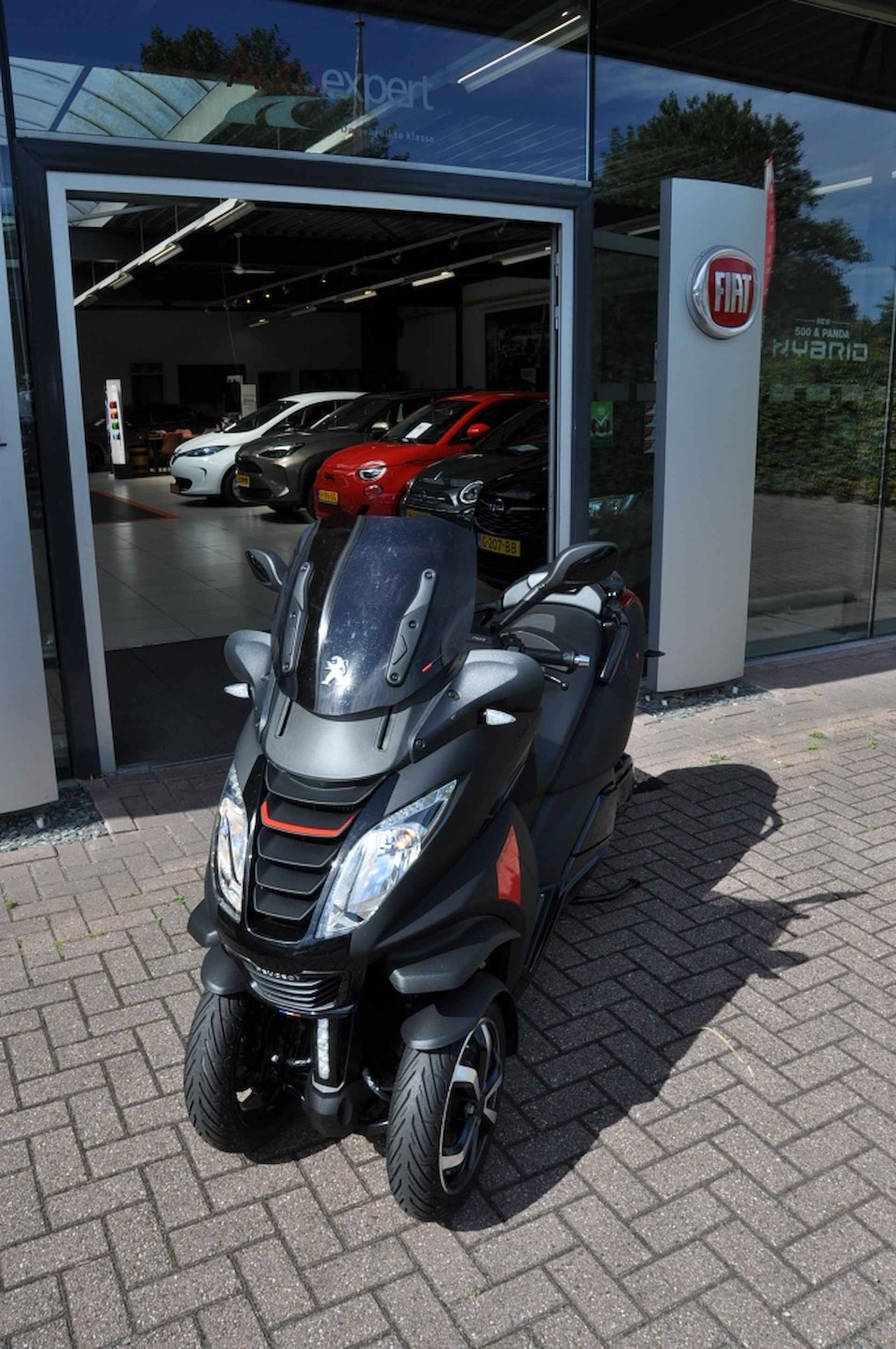 Peugeot Scooter RX-R met druppellader Metropolis - 12/15