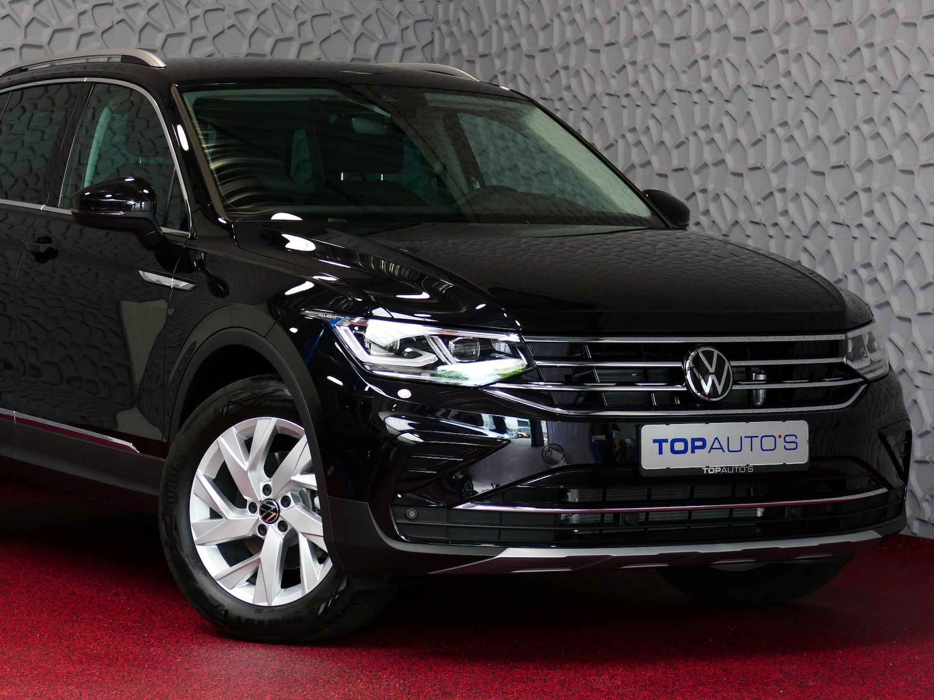 Volkswagen Tiguan 1.5 TSI ELEGANCE IQ LED MATRIX VIR.COCKPIT NAVI ELEK.KLEP CAMERA STOEL/STUUR VERW. 2024 - 66/88