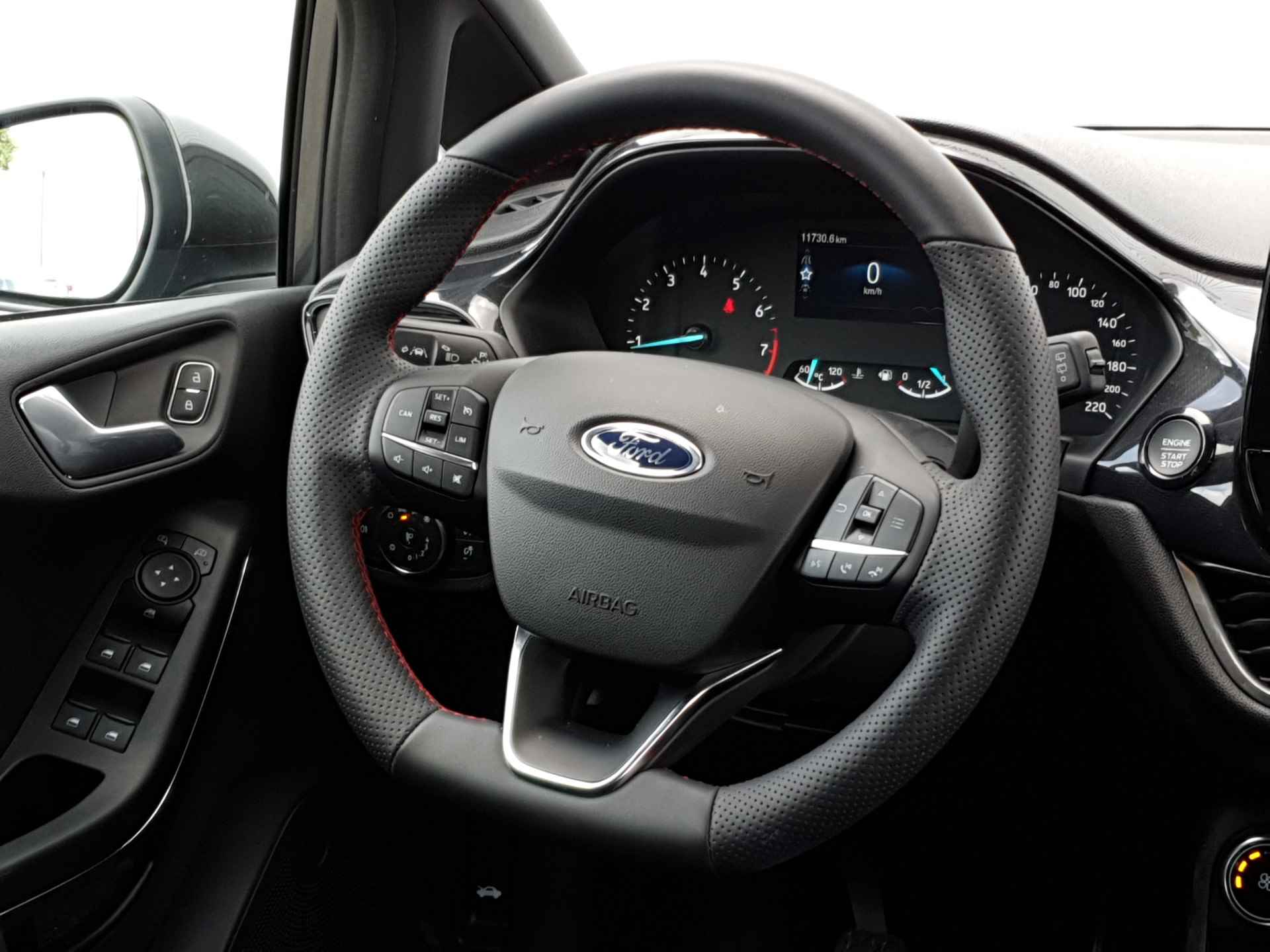Ford Fiesta 1.0 Hybrid ST-Line | Winter Pack | Navigatie | Parkeersensoren | Keyless entry - 30/36