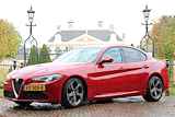 Alfa Romeo Giulia 2.0T 300PK SUPER AUTOMAAT | NL-AUTO! | PANODAK | LEDER | ADAPTIVE CRUISE | HARMAN/KARDON | LED | DEALER OH! | NAVI | CLIMA | PER