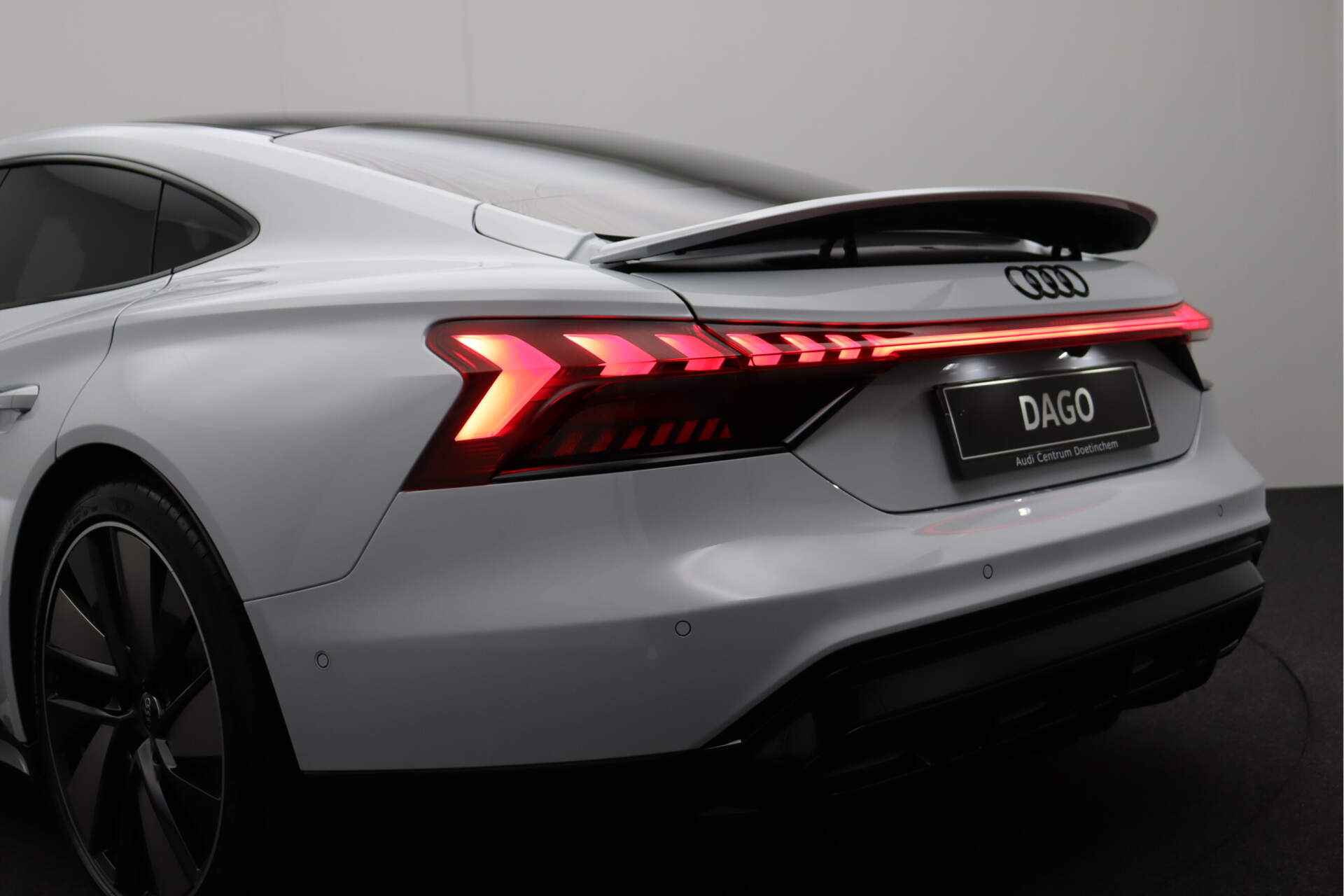 Audi e-tron GT 93kWh 350kW/476pk ACTIE! VAN 148.000 VOOR 119.900 DIRECT LEVERBAAR! - 35/44