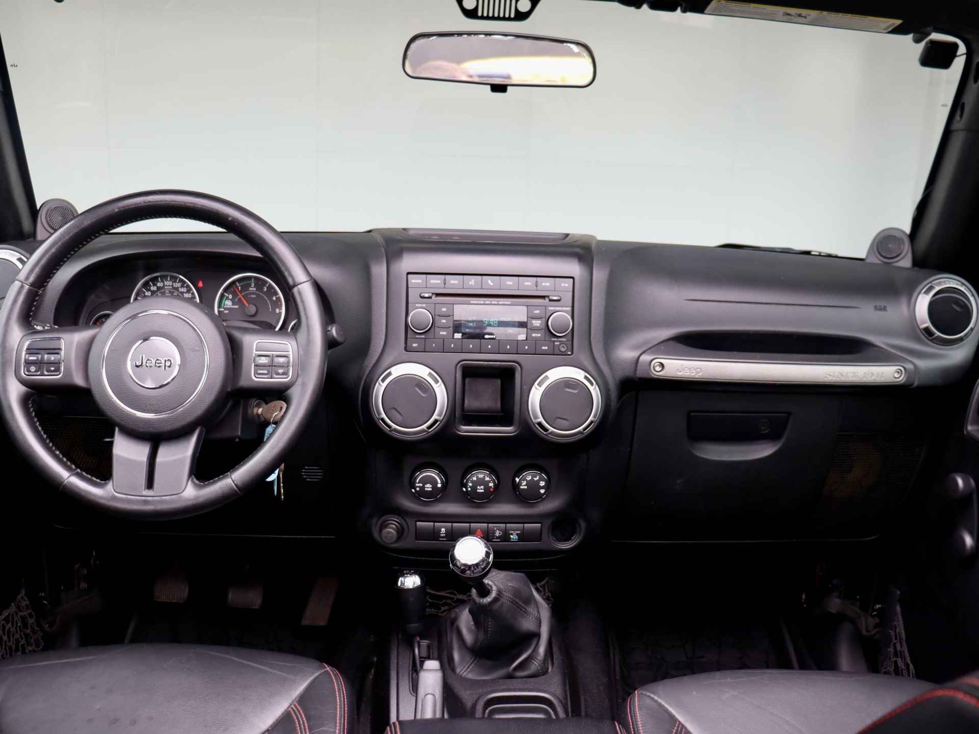 Jeep Wrangler Unlimited 2.8 CRD Sport | Soft Top | Radio | Leder | - 2/28