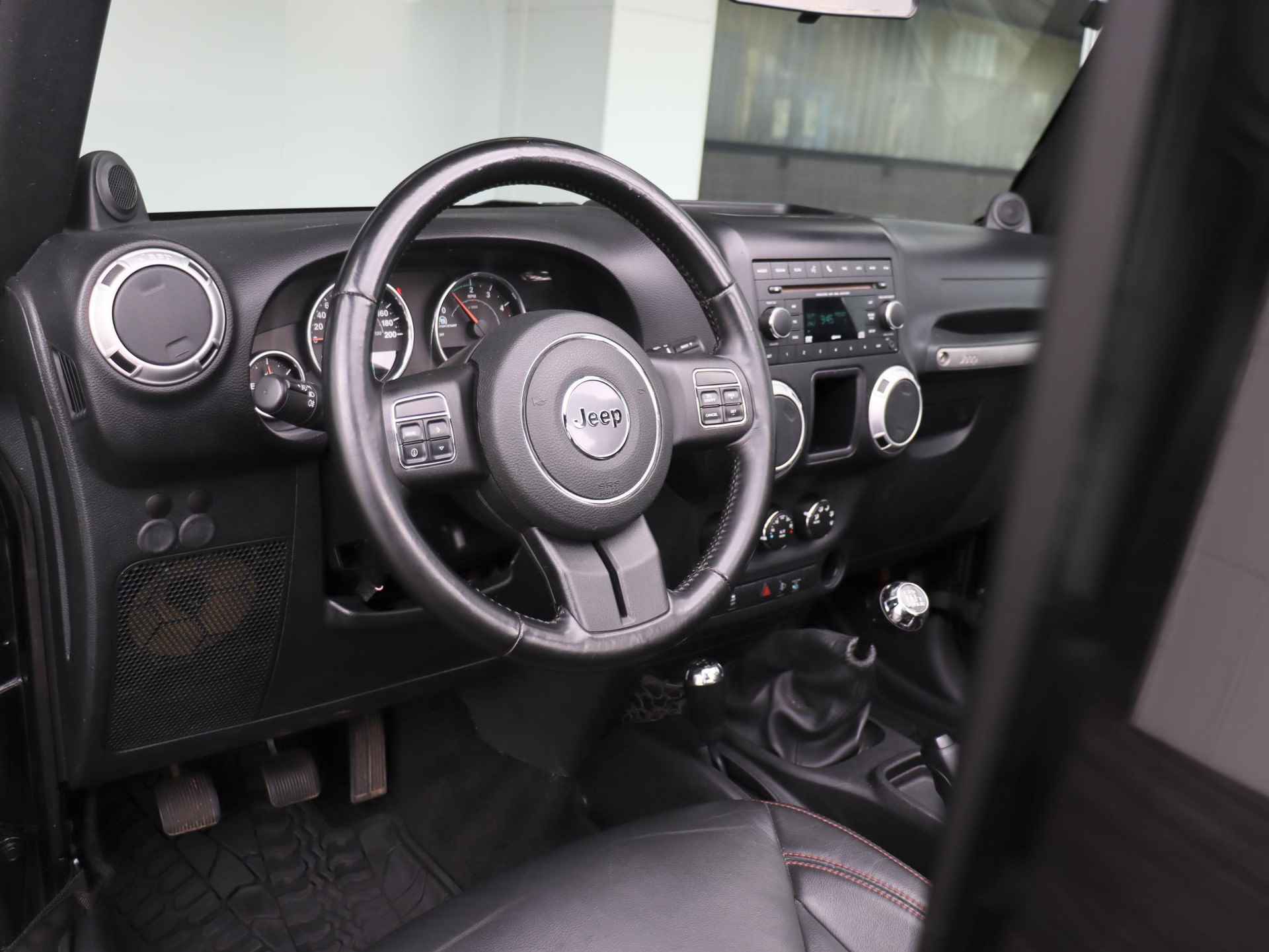 Jeep Wrangler Unlimited 2.8 CRD Sport | Soft Top | Radio | Leder | - 7/28