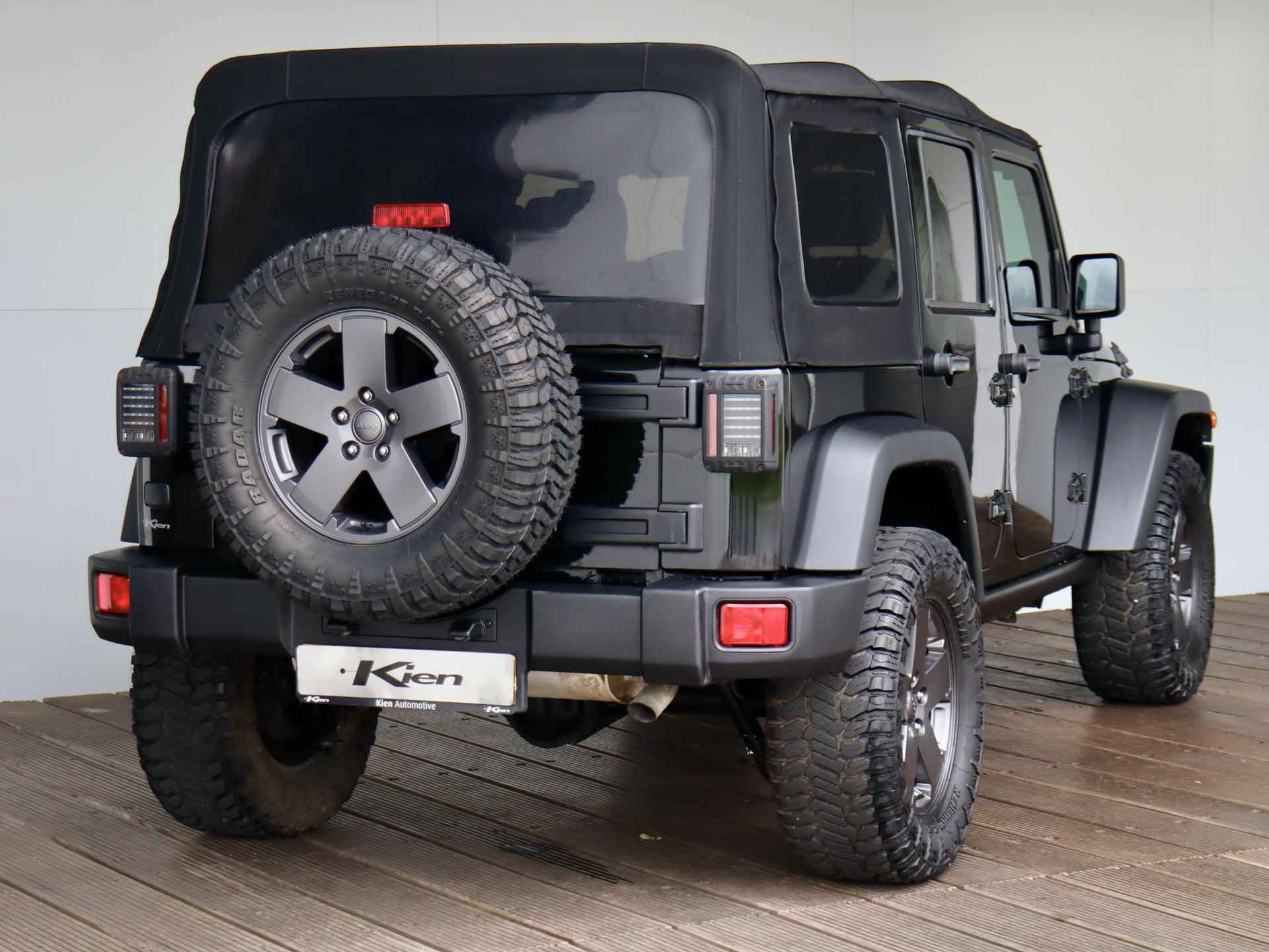 Jeep Wrangler Unlimited 2.8 CRD Sport | Soft Top | Radio | Leder | - 23/28