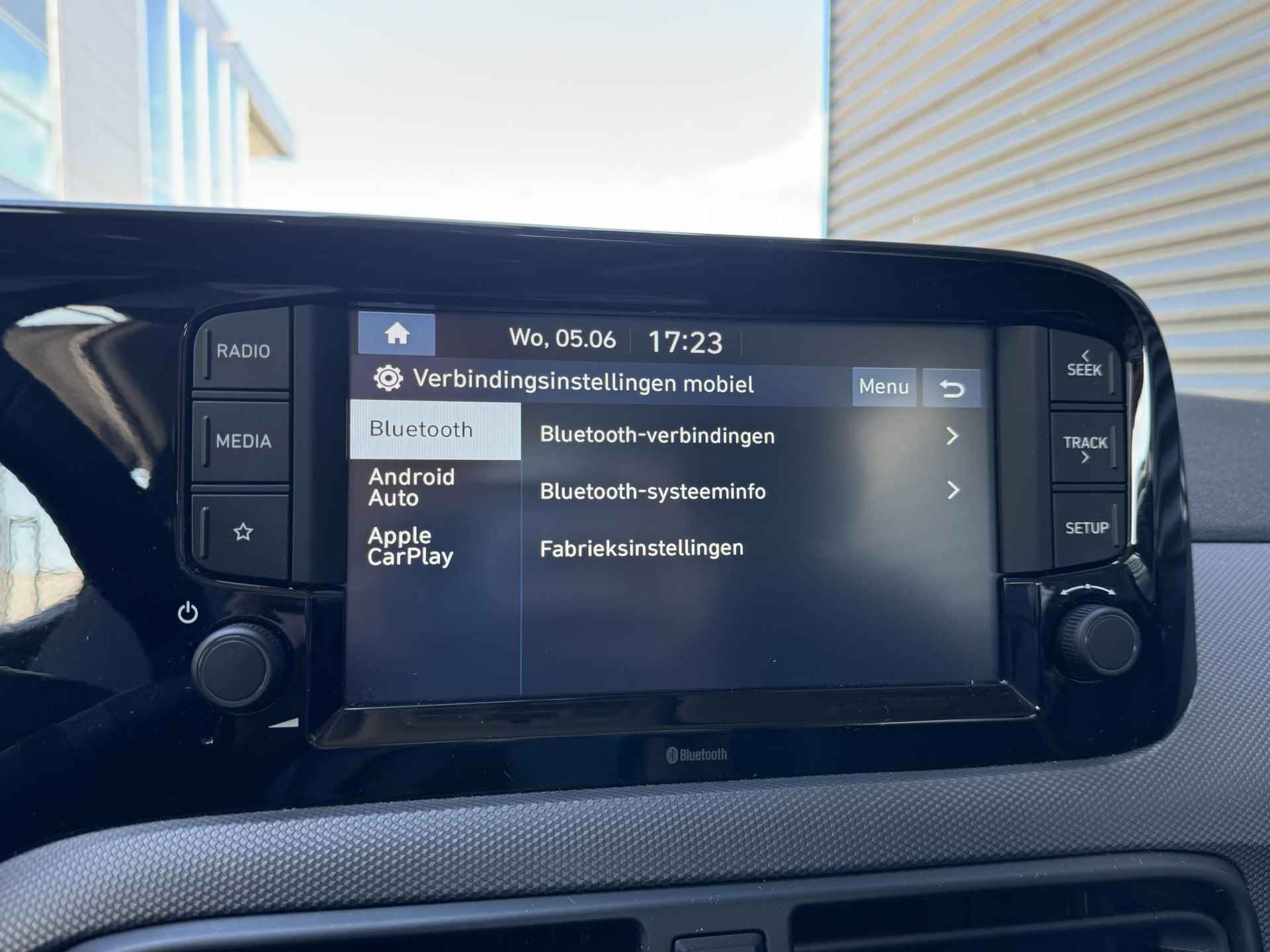 Hyundai i10 1.0 Comfort | Navigatie d.m.v. smartphone integratie > Apple Carplay/Android | Stoelverwarming Stuurverwarming | - 19/31