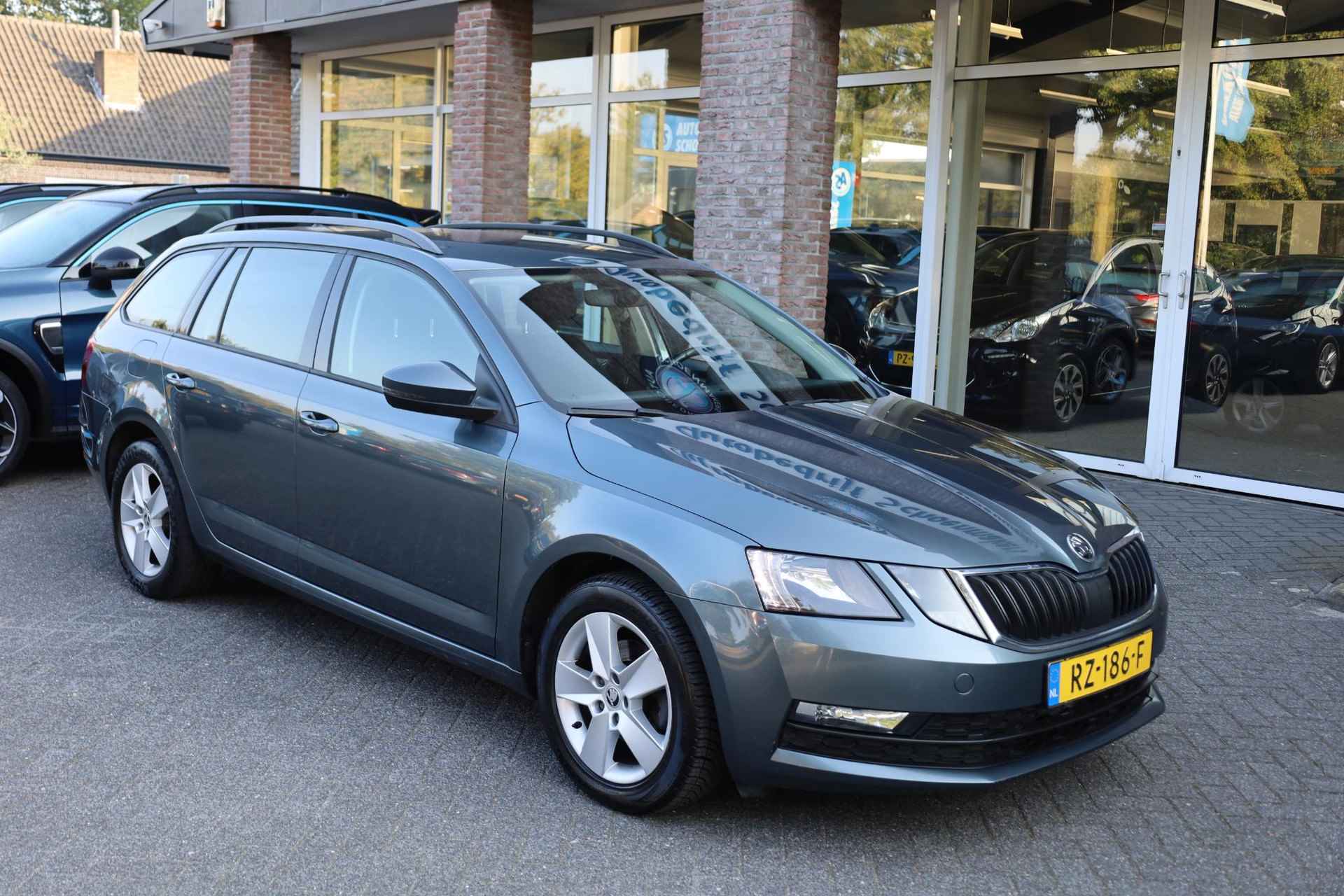 Skoda Octavia Combi 1.6 TDI Greentech Ambition - 5/46