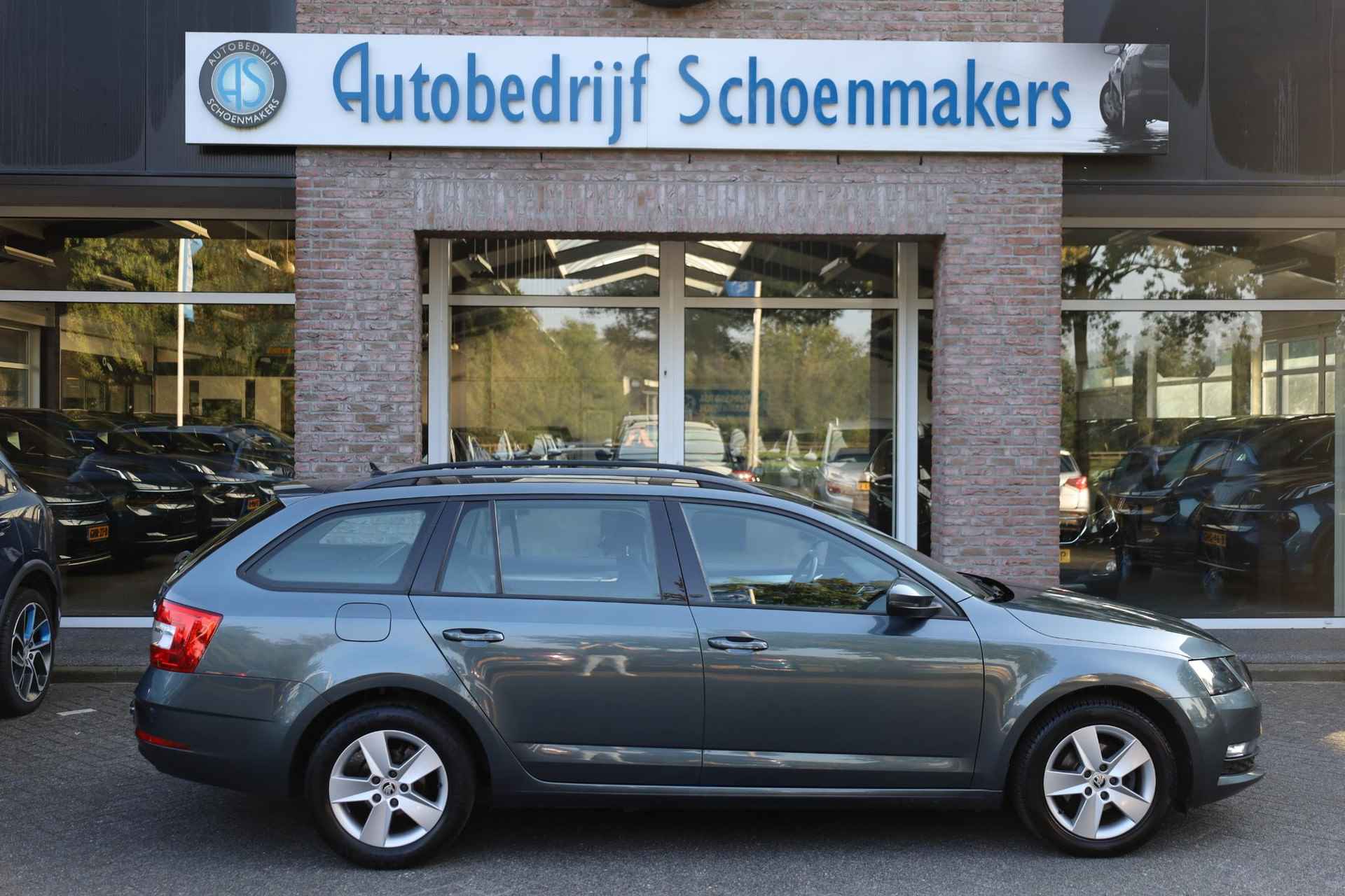 Skoda Octavia Combi 1.6 TDI Greentech Ambition - 46/46