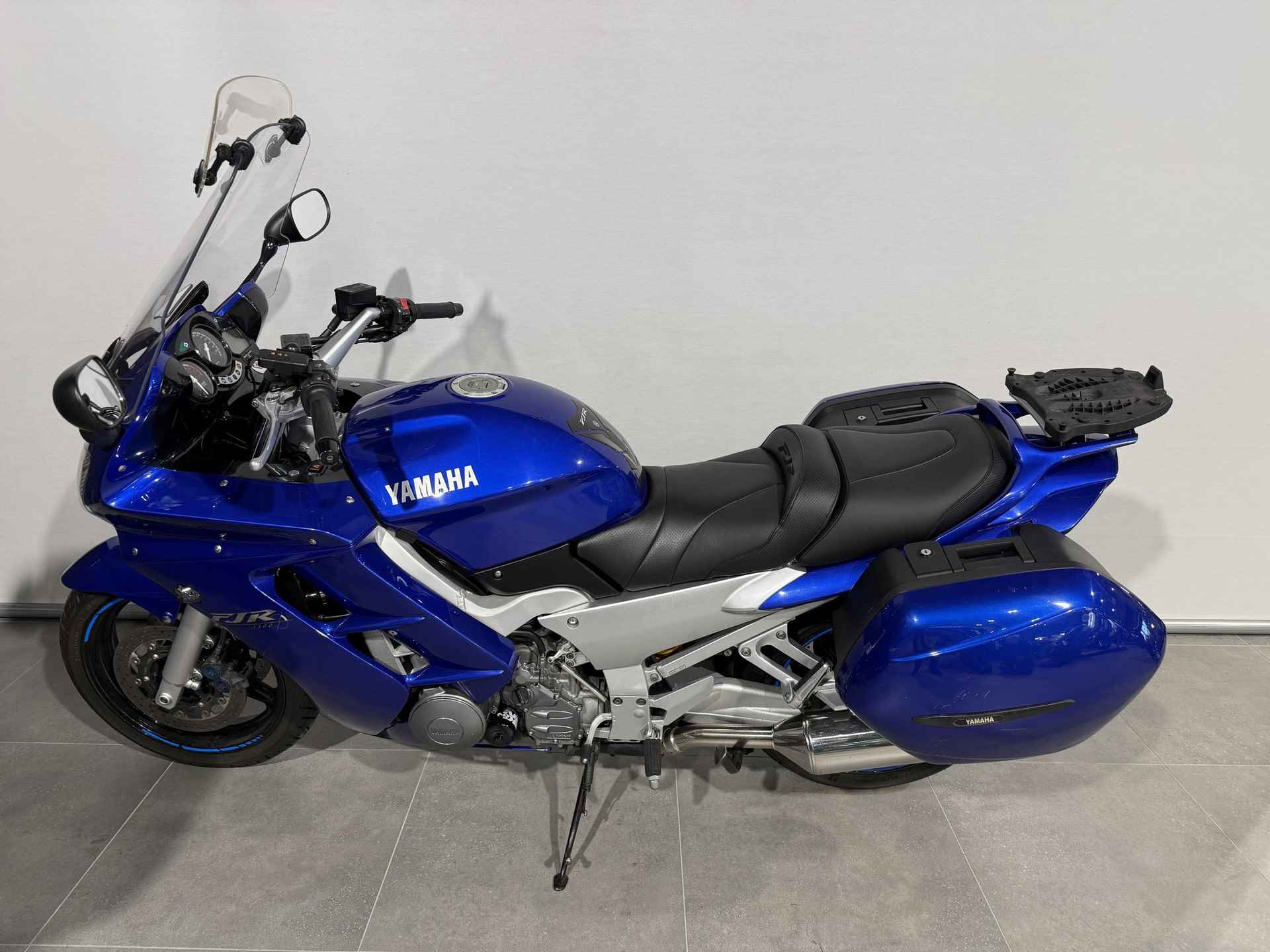 Yamaha FJR 1300 - 9/9