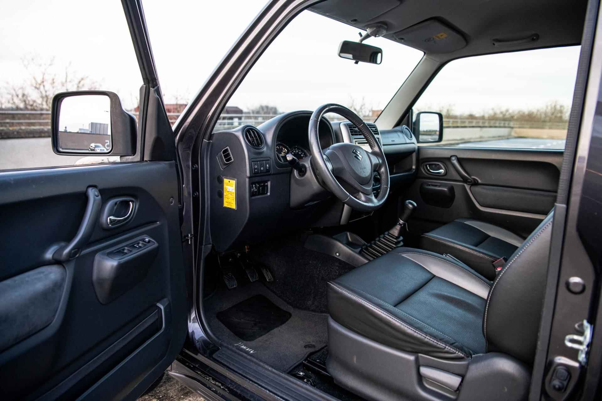 Suzuki Jimny 1.3 Exclusive | 4 Persoons | Airco |Stuurbekrachtiging |Centrale Deurvergrendeling |Radio/CD Speler - 13/34