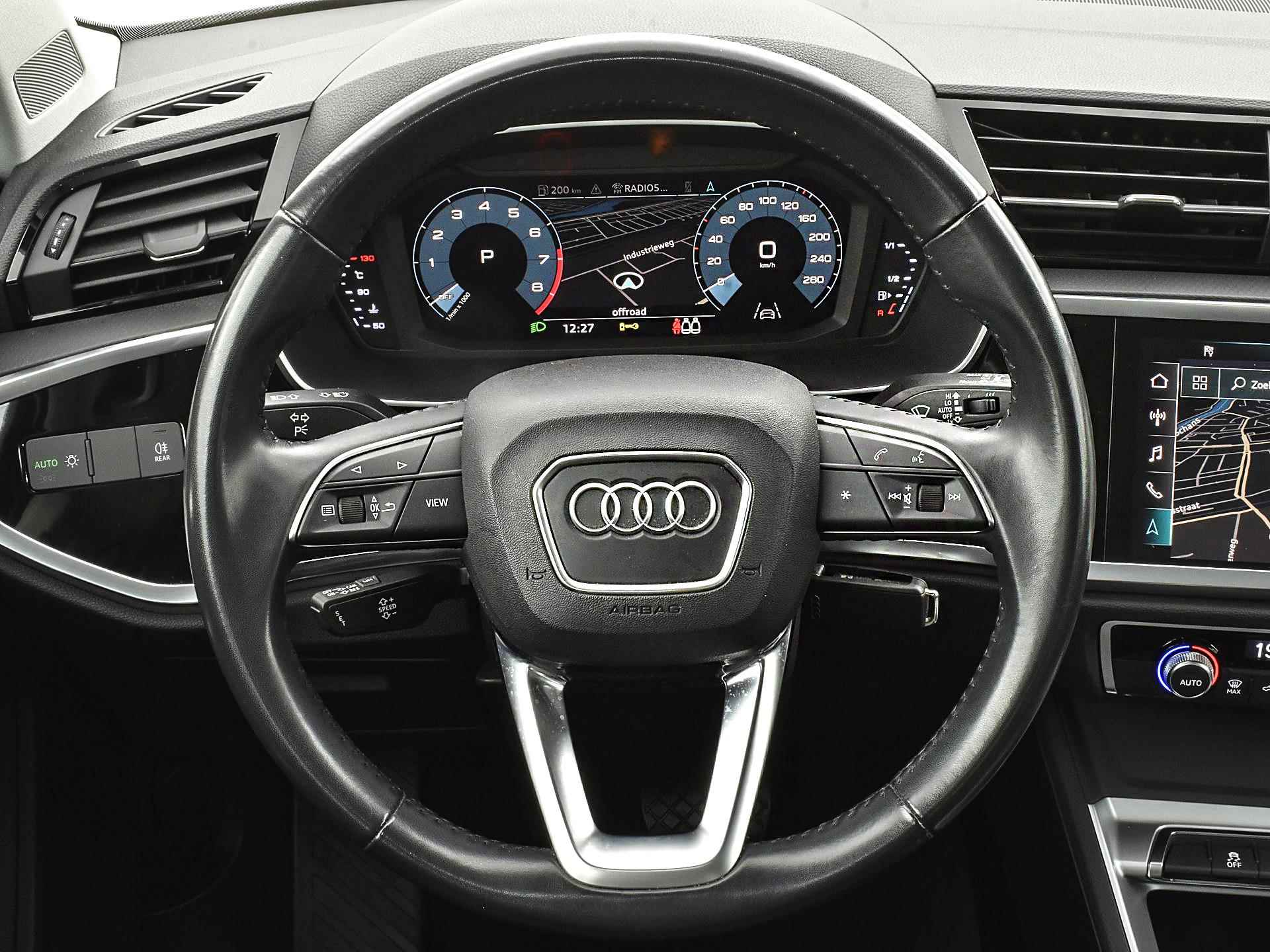 Audi Q3 40 TFSI Quattro 190pk Pro Line | All Season banden | Navigatie | Parkeersensoren | Leder | Trekhaak | - 15/27