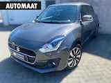 Suzuki SWIFT 1.0 Stijl AUTOMAAT / ACHTERUITRIJCAM. / ADAPTIEVE CRUISE / CLIMA / CARPLAY / LEDKOPLAMPEN