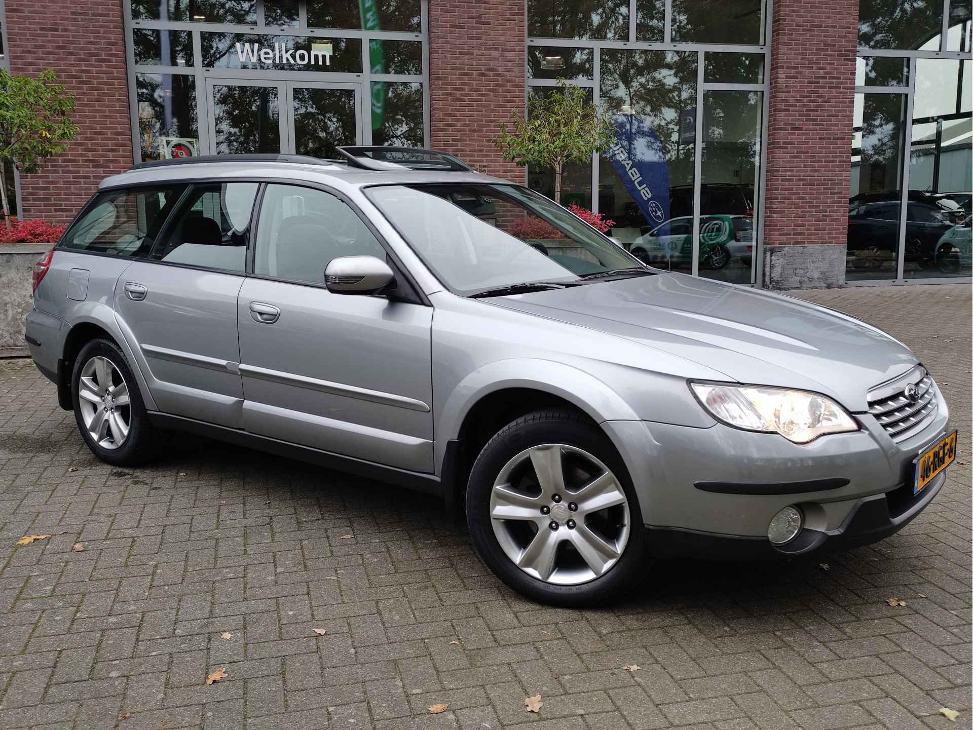 Subaru Outback 2.5i Exclusive Edition Afn.trekhaak - Panoramadak - Nieuwe distributieriem+waterpomp - 9/28