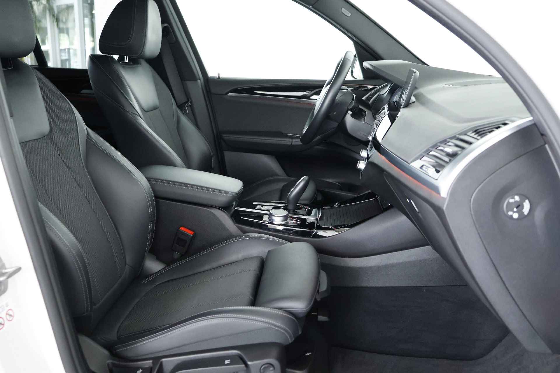 BMW X3 xDrive30e Executive / LED / Navi / Cam / Carplay - 11/36