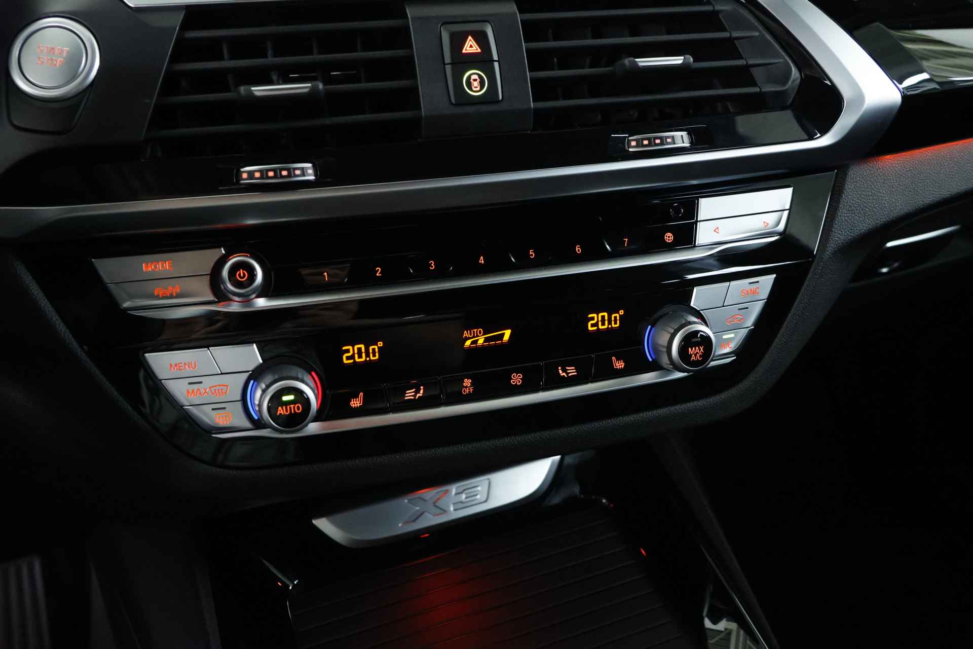 BMW X3 xDrive30e Executive / LED / Navi / Cam / Carplay - 16/36