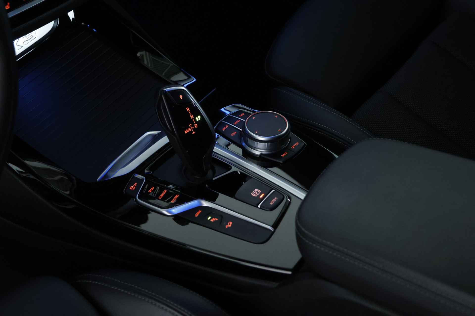 BMW X3 xDrive30e Executive / LED / Navi / Cam / Carplay - 17/36
