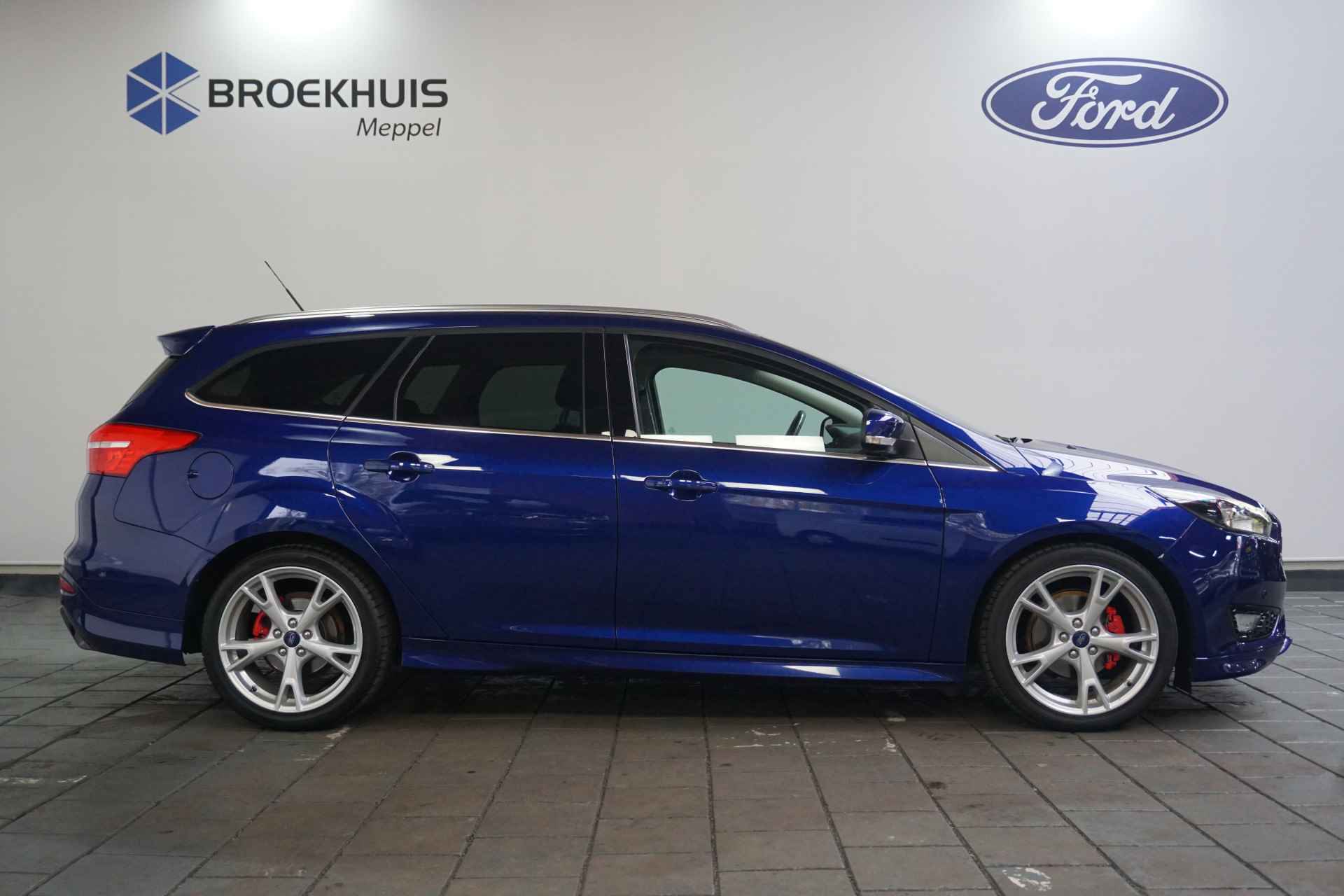 Ford Focus Wagon 1.0 Titanium S-Edition | Nieuwe Distributie! | Camera | Trekhaak | - 6/40