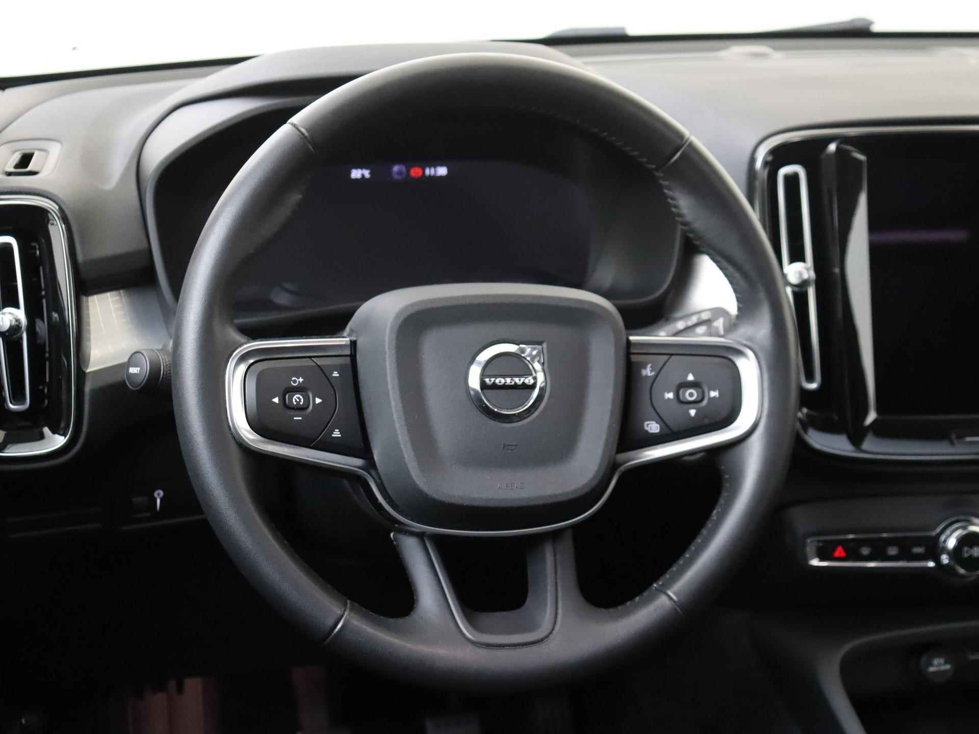 Volvo XC40 1.5 T2 130 PK Business Pro / 1ste Eigenaar / Navigatie / Camera / Leder / Panorama-dak / Parkeersensoren V+A - 12/33