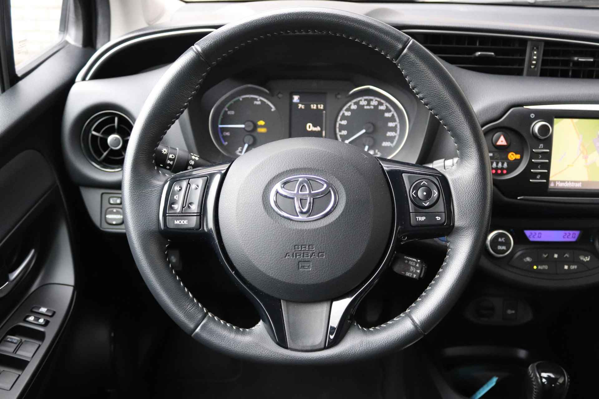 Toyota Yaris 1.5 Hybrid Design | Achteruitrijcamera | Navigatie | Cruise Control | - 27/37