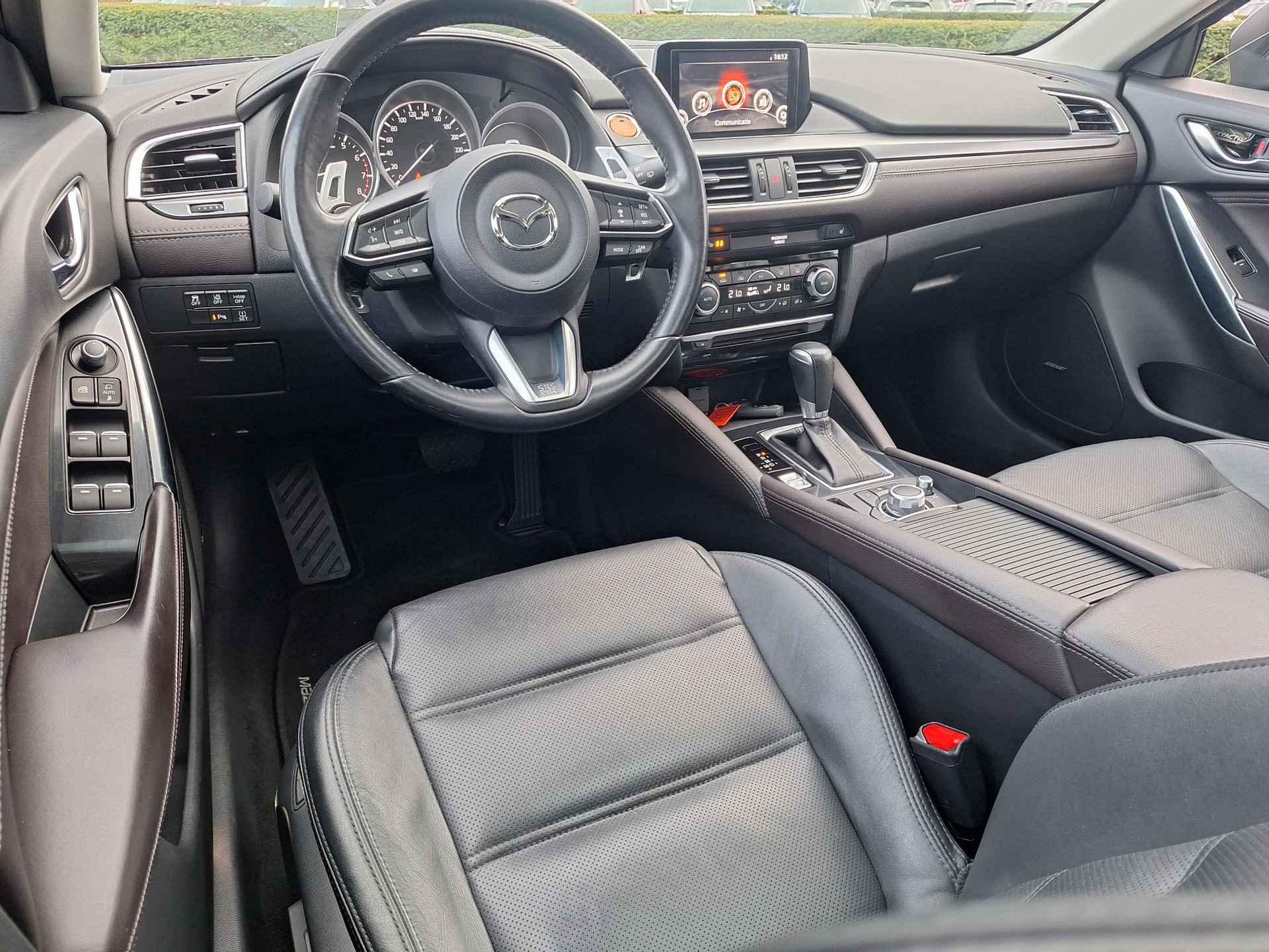 Mazda 6 Sportbreak 2.5 SkyActiv-G 192 GT-M Automaat | Rijklaarprijs! | Full Options! | Schuifdak | Leder | Trekhaak 1500kg! | Inclusief 12 mnd Bovag Garantie! | - 24/49