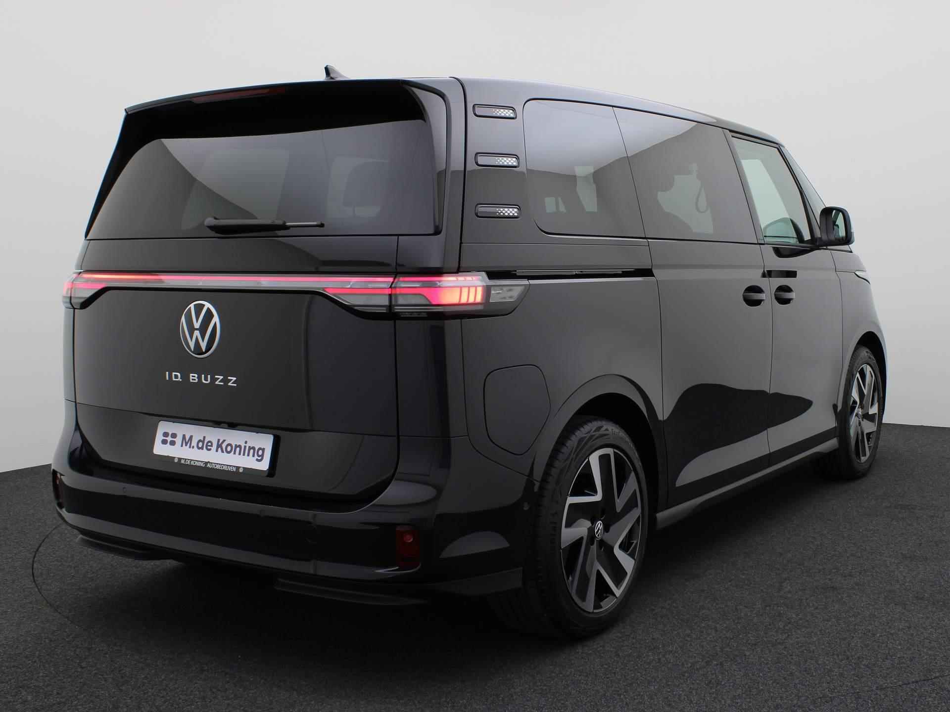 Volkswagen ID. Buzz Pro Advantage Elektromotor 150 kW / 204 pk Electr. aandrijving · Assistance pakket · Comfort pakket · Design pakket · MEGA Sale - 3/43