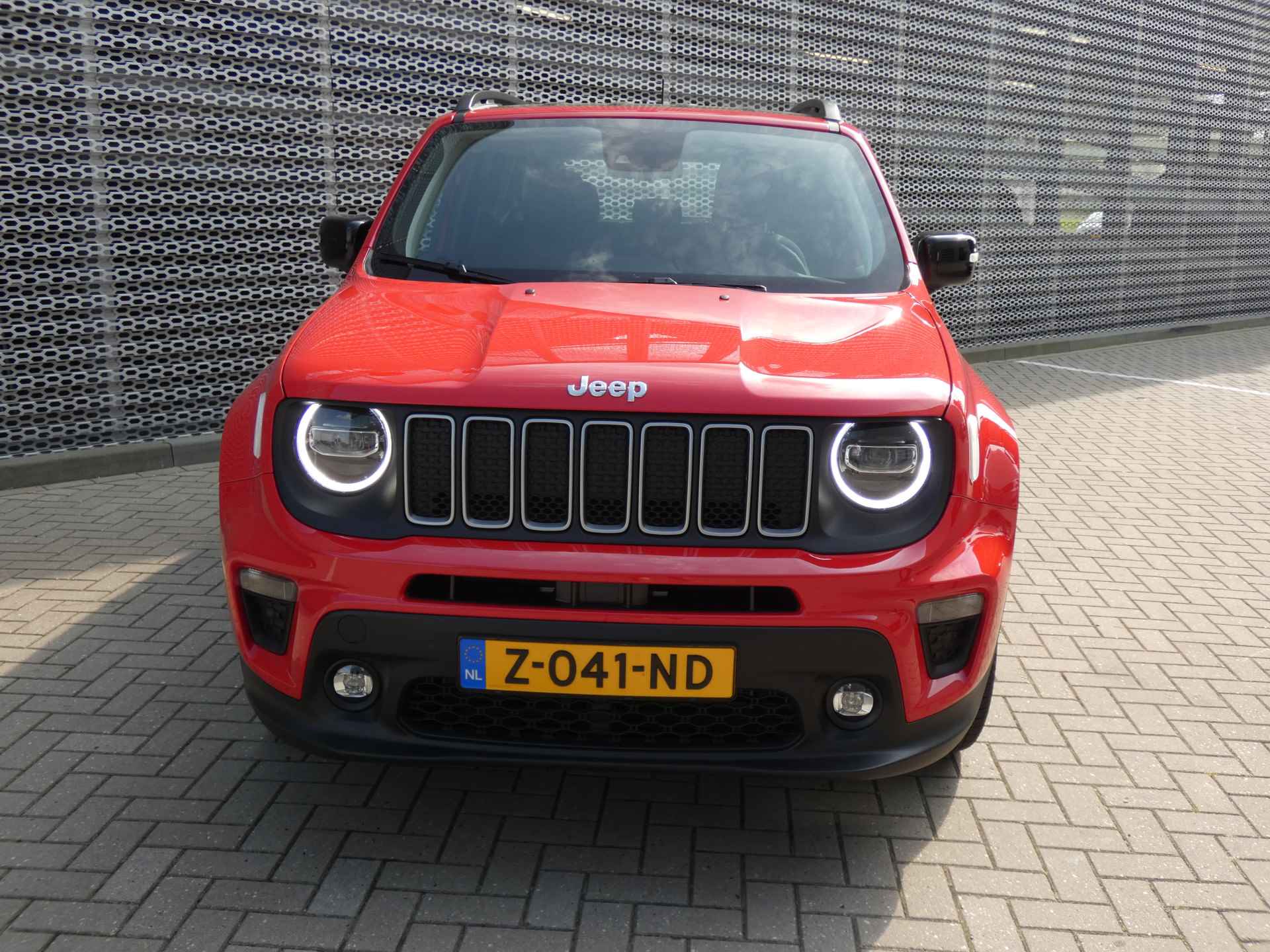 Jeep Renegade 1.5T 130 PK e-Hybrid Altitude Camera | Navigatie | Apple Carplay | 19 inch Velgen - 4/27