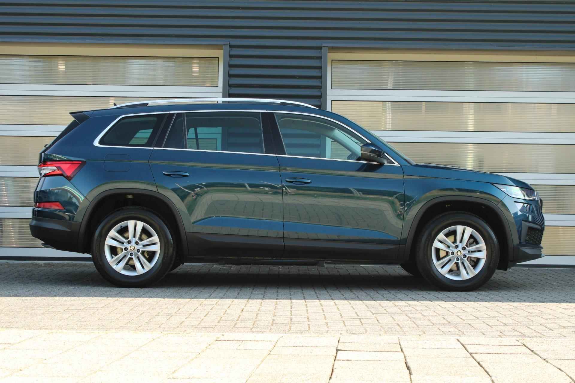 Skoda Kodiaq 1.5 TSI 150pk DSG Business Edition 7p | Smartlink Navigatie | Camera | Adaptive Cruise - 3/52