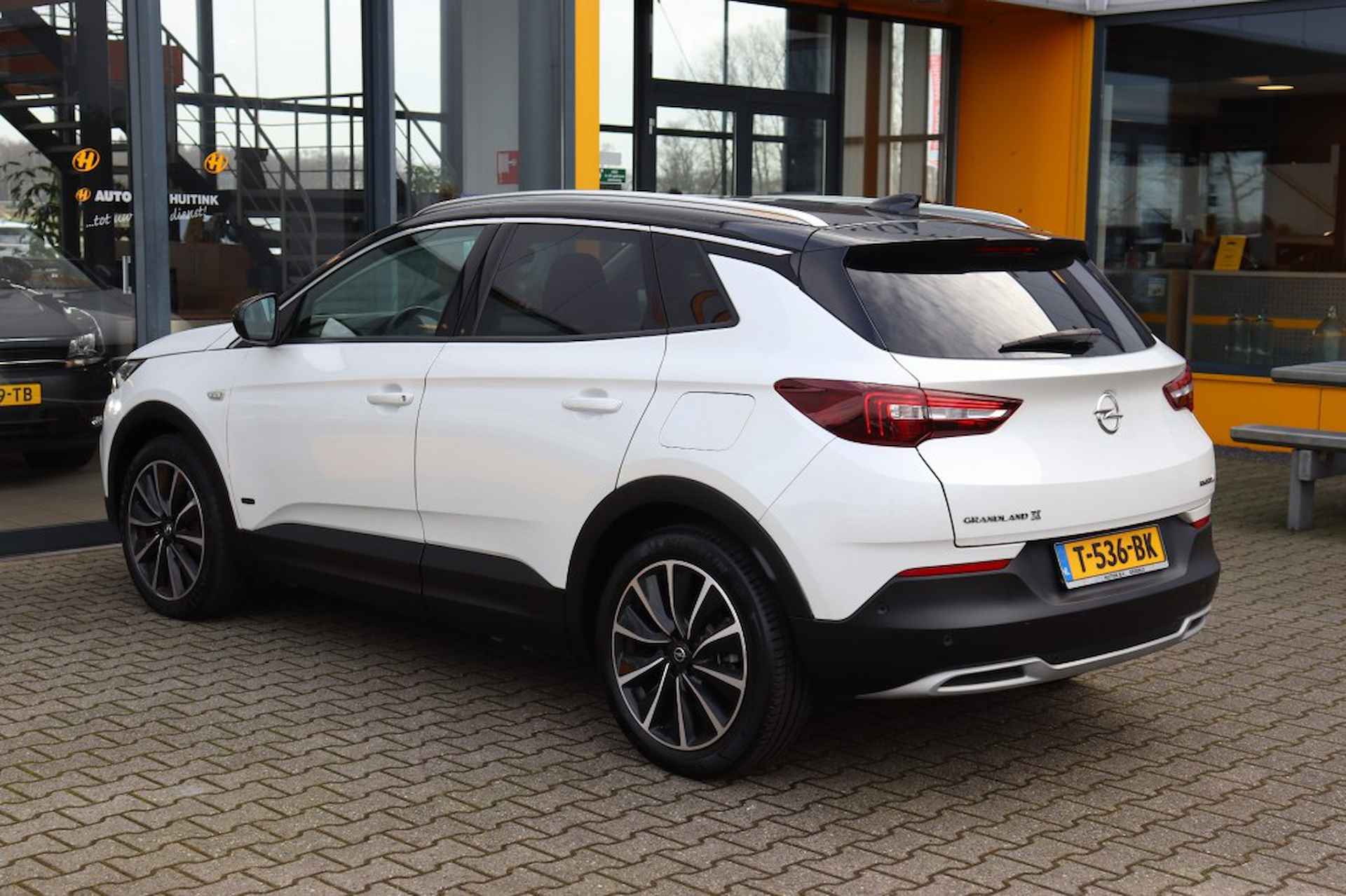 OPEL Grandland X 1.6 Turbo Hybride PHEV Ultimate - Camera - Apple/Android Auto - 7/38