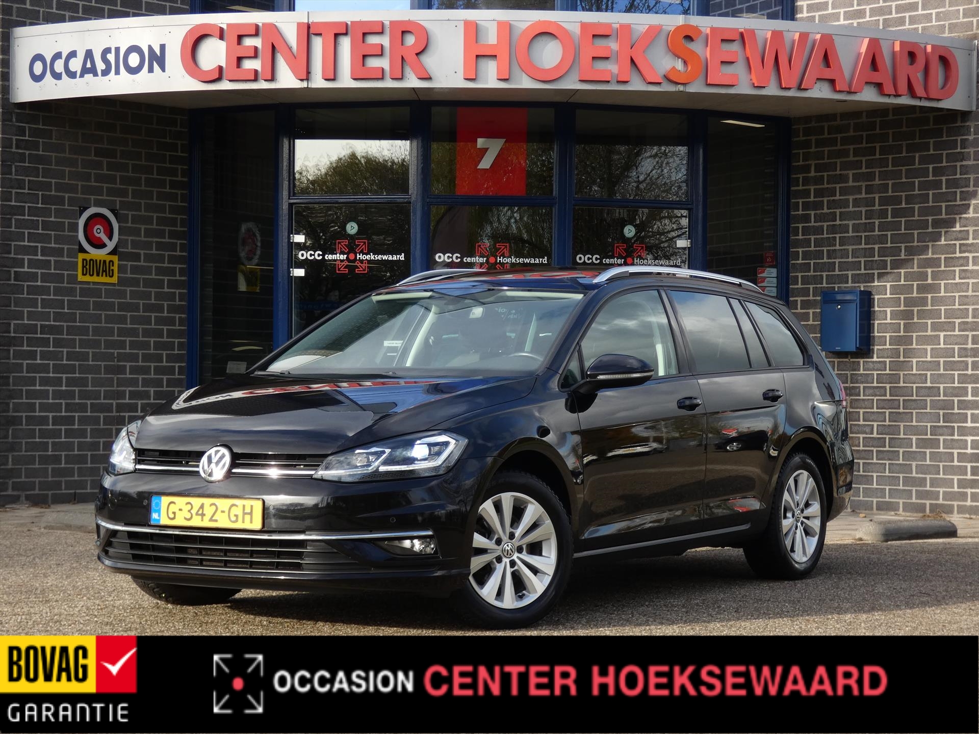 VOLKSWAGEN Golf Variant 1.0 TSI 115pk Highline Advance | Panoramadak | Full Led | Stoelverwarming | Camera |