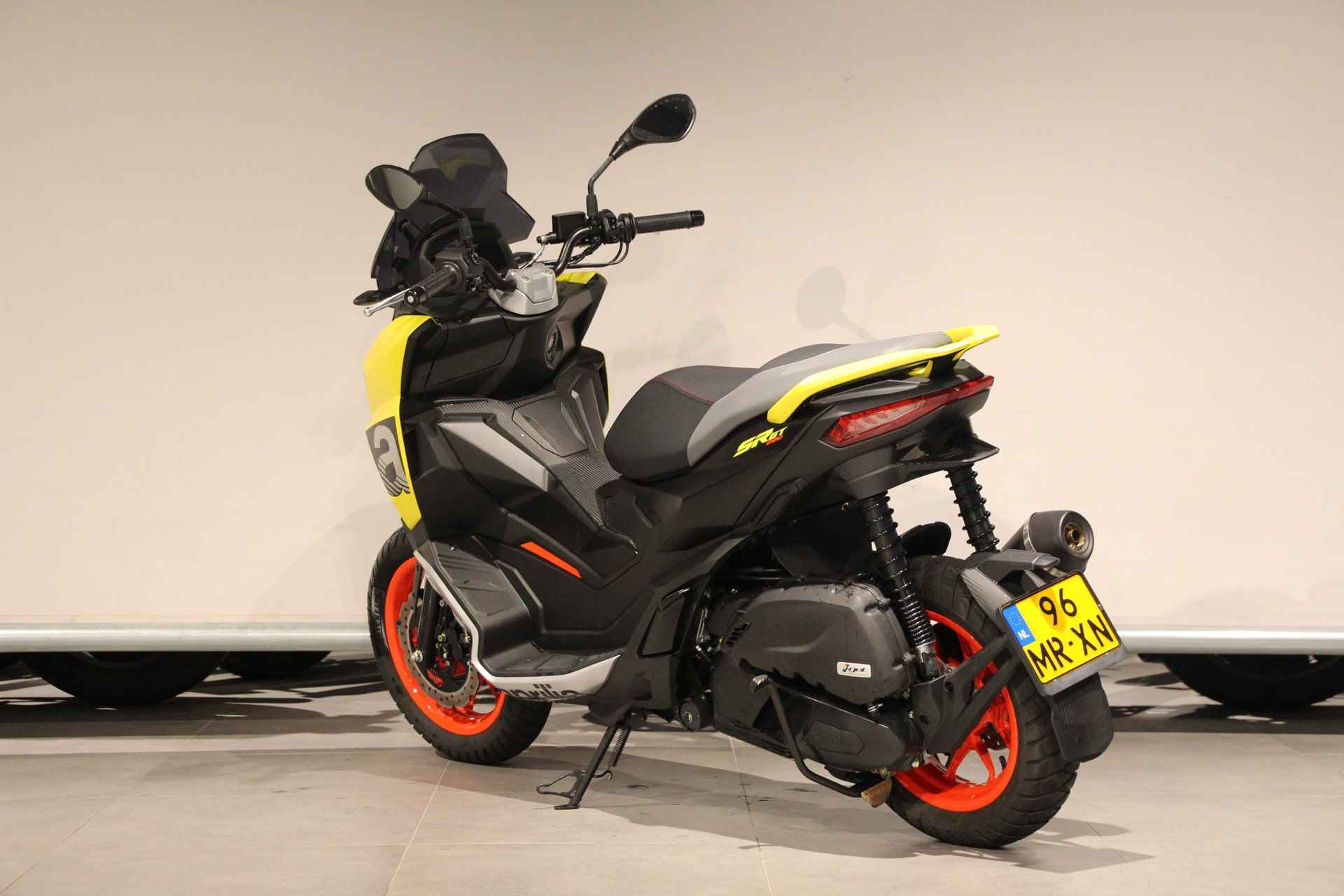 Aprilia SR GT SPORT 200 - 6/12