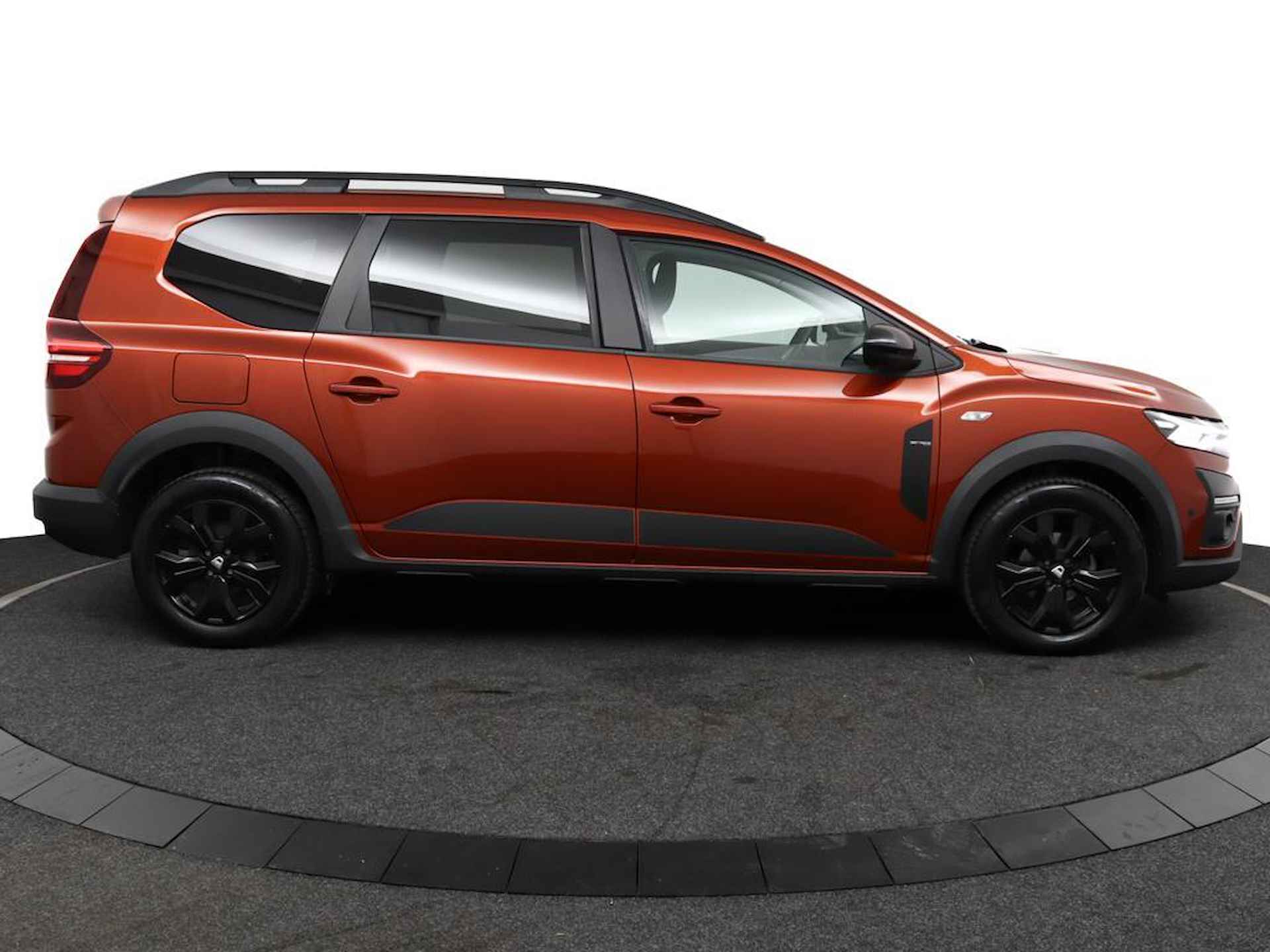 Dacia Jogger 1.0 TCe Extreme 5p. Stoelverwarming | Apple Carplay/Android Auto NAVI | Dakrails/Dakdragers | Climate Control | Cruise-Control | Kofferbakbescherming - 4/48