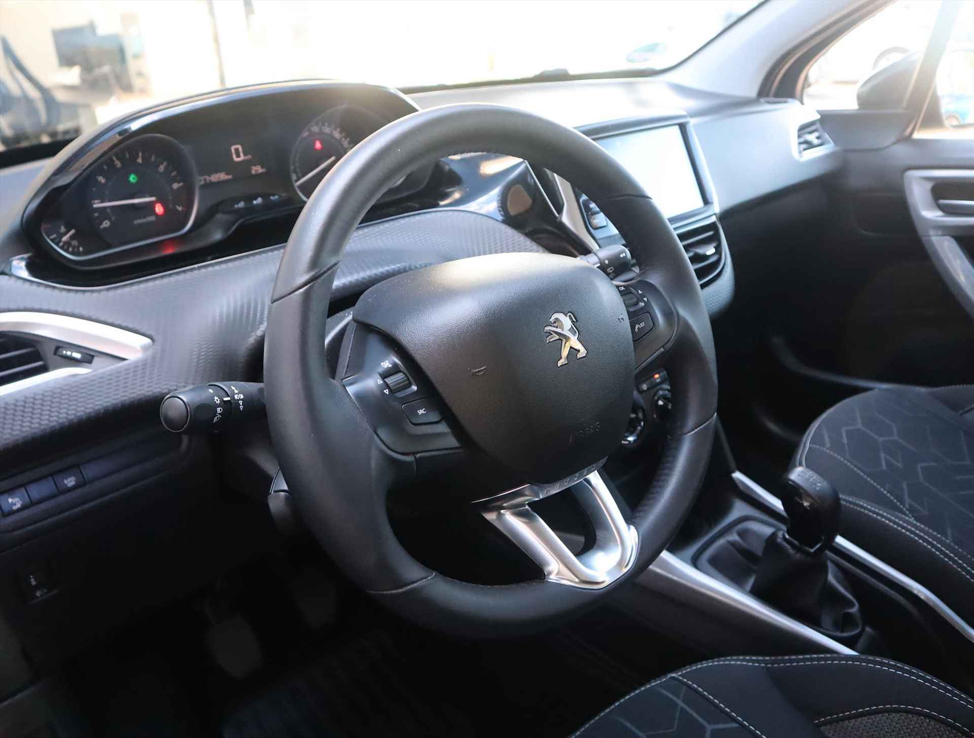 PEUGEOT 2008 SUV Blue Lion PureTech 82pk, Rijklaarprijs, Navigatie Bluetooth Sensoren - 10/56