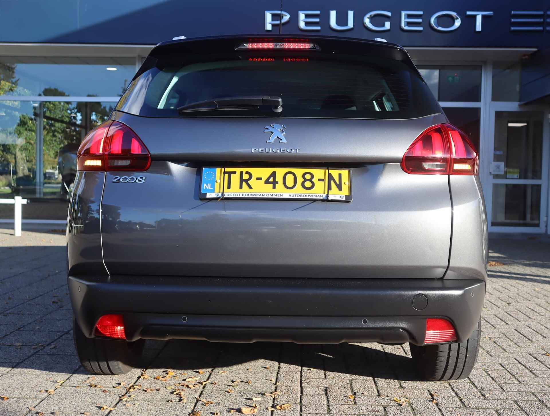 PEUGEOT 2008 SUV Blue Lion PureTech 82pk, Rijklaarprijs, Navigatie Bluetooth Sensoren - 20/56