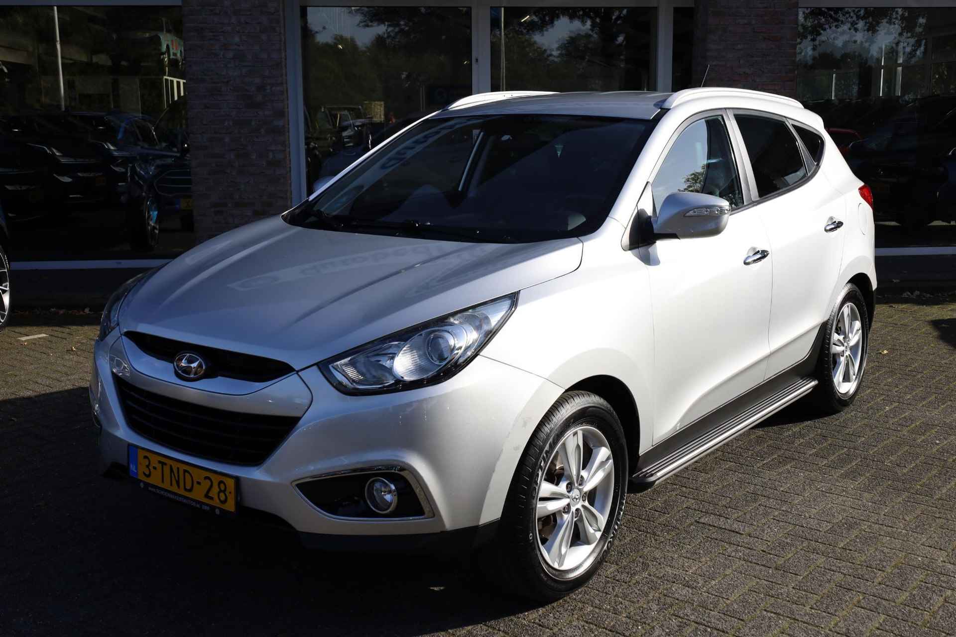 Hyundai ix35 1.6i GDI i-Magine CAMERA TREKHAAK NAVI STOELVERWARMING HALFLEDER DEALER-ONDERHOUDEN 2x-KEYLESS - 55/57