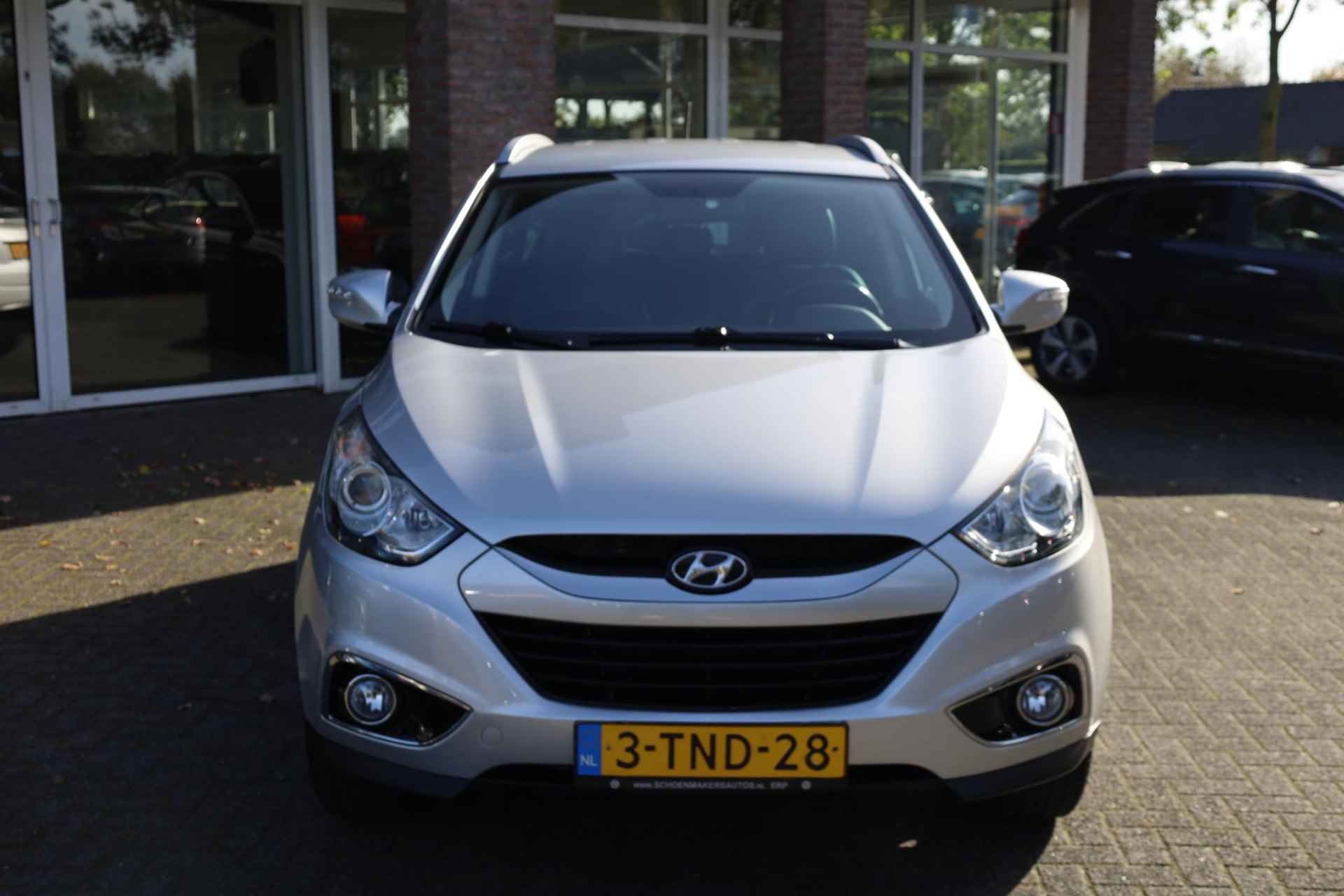 Hyundai ix35 1.6i GDI i-Magine CAMERA TREKHAAK NAVI STOELVERWARMING HALFLEDER DEALER-ONDERHOUDEN 2x-KEYLESS - 56/57