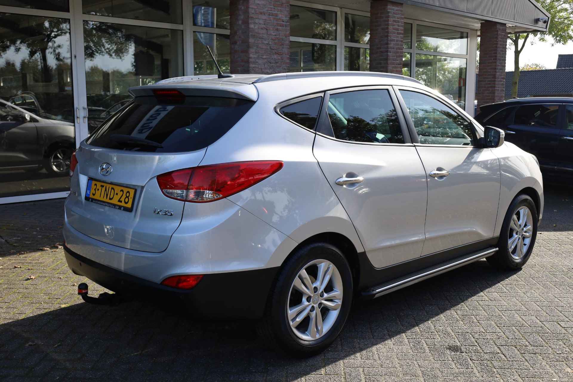 Hyundai ix35 1.6i GDI i-Magine CAMERA TREKHAAK NAVI STOELVERWARMING HALFLEDER DEALER-ONDERHOUDEN 2x-KEYLESS - 3/57