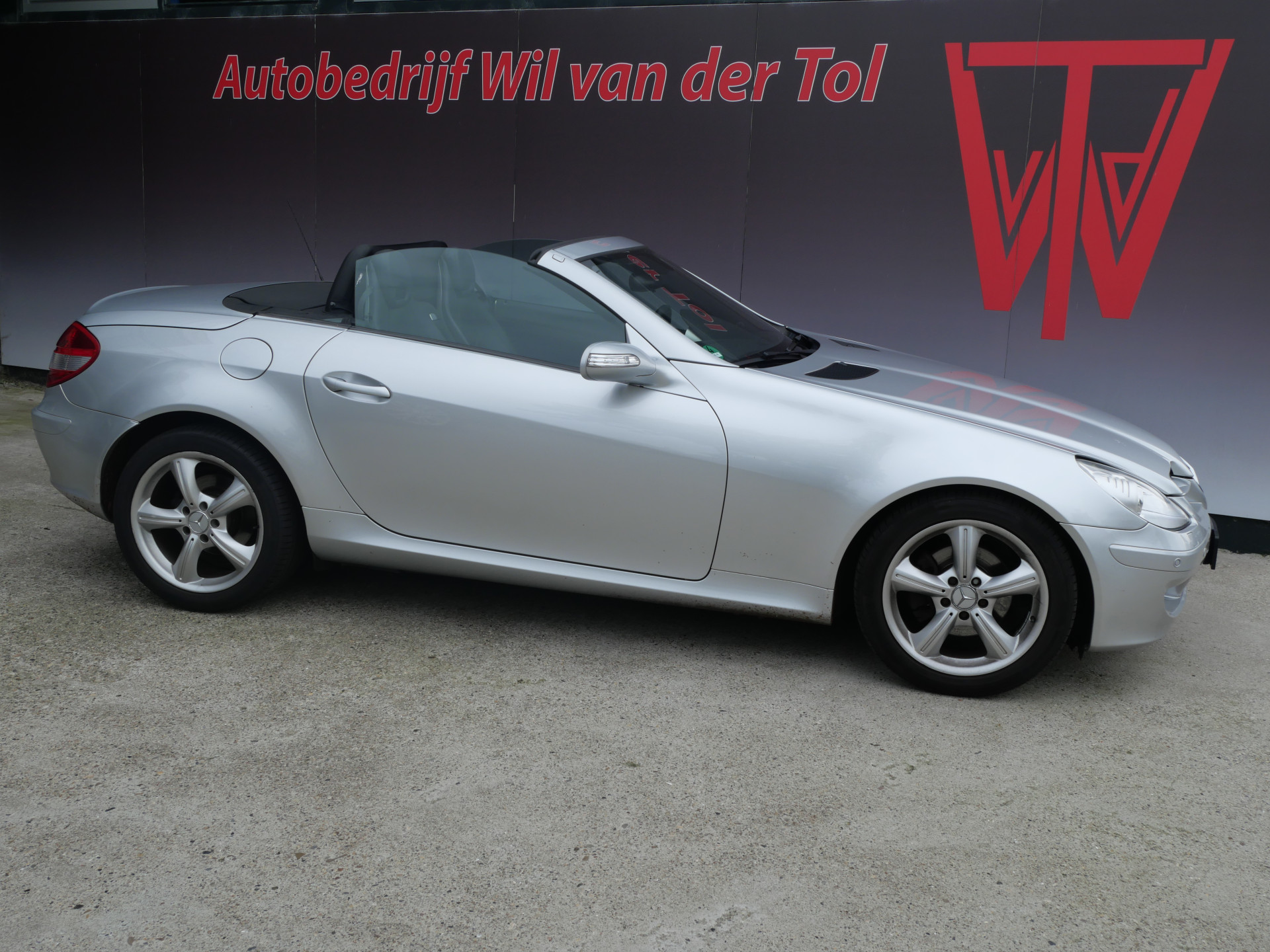 Mercedes-Benz SLK 200 K. | AUTOMAAT | LEER | NAVIGATIE | CRUISE | AIRSCARF | YOUNGTIMER!!