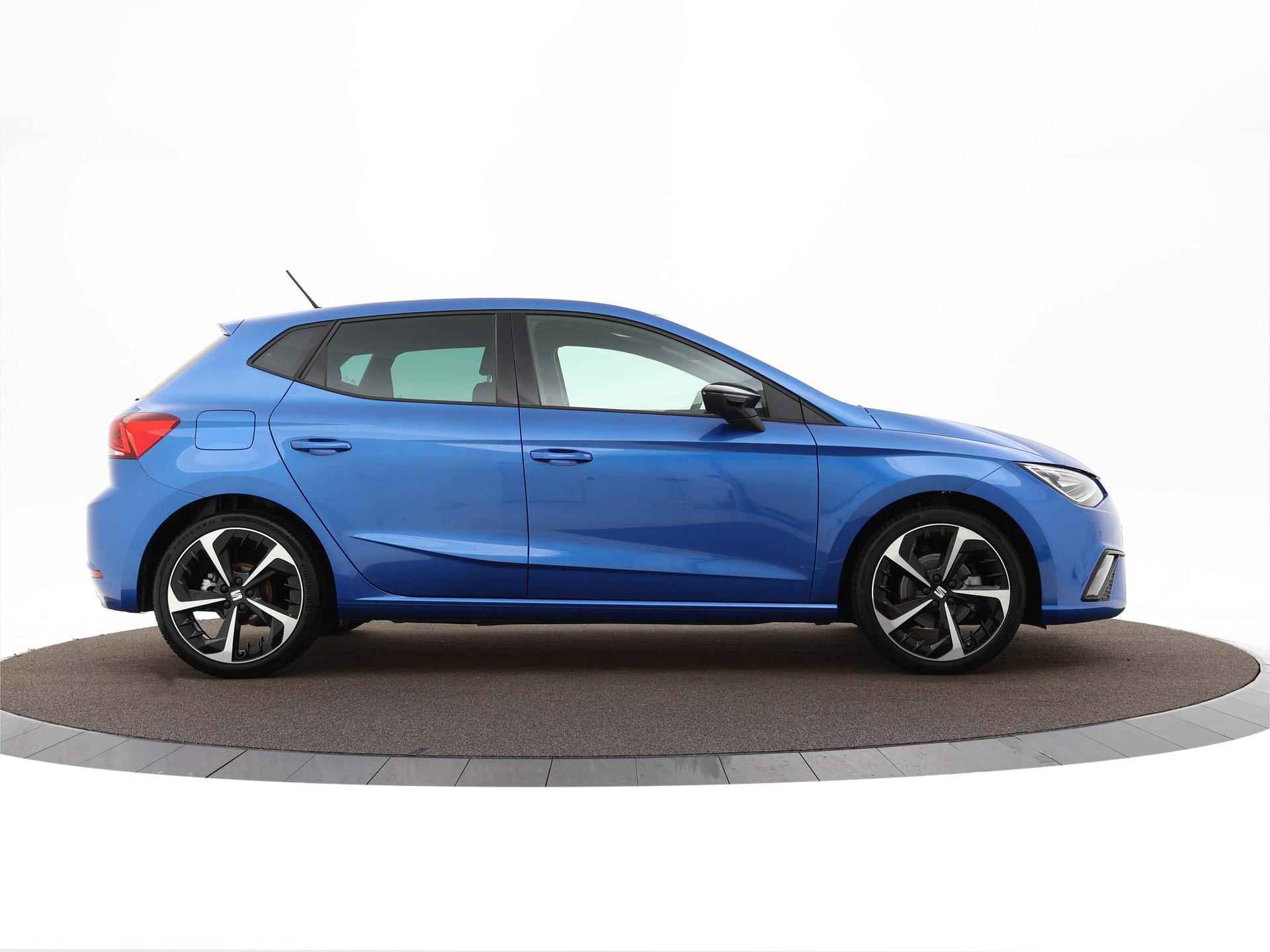 SEAT Ibiza 1.0 TSI 110pk DSG FR Plus Connect · ACC · Camera · Keyless · P-Sensoren · Full-Link · Navi · 18'' Inch · Garantie t/m 12-07-2028 of 100.000km - 24/36