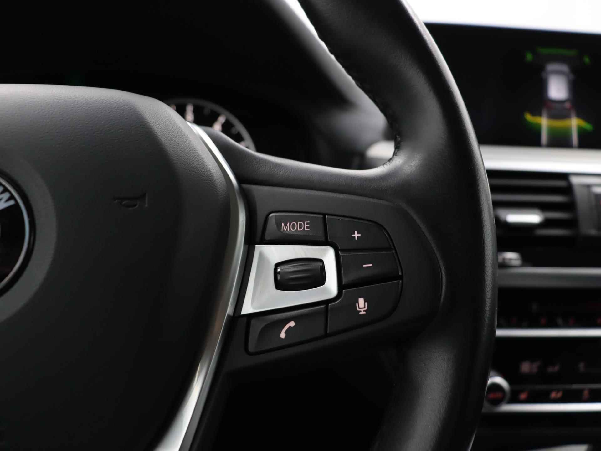 BMW X3 xDrive20i High Executive 184 PK | Automaat | Navigatie | Cruise Control | Climate Control | Stoelverwarming | Parkeersensoren | Rijprofielen | LED | Leder | Lichtmetalen velgen | Privacy glass | - 9/27