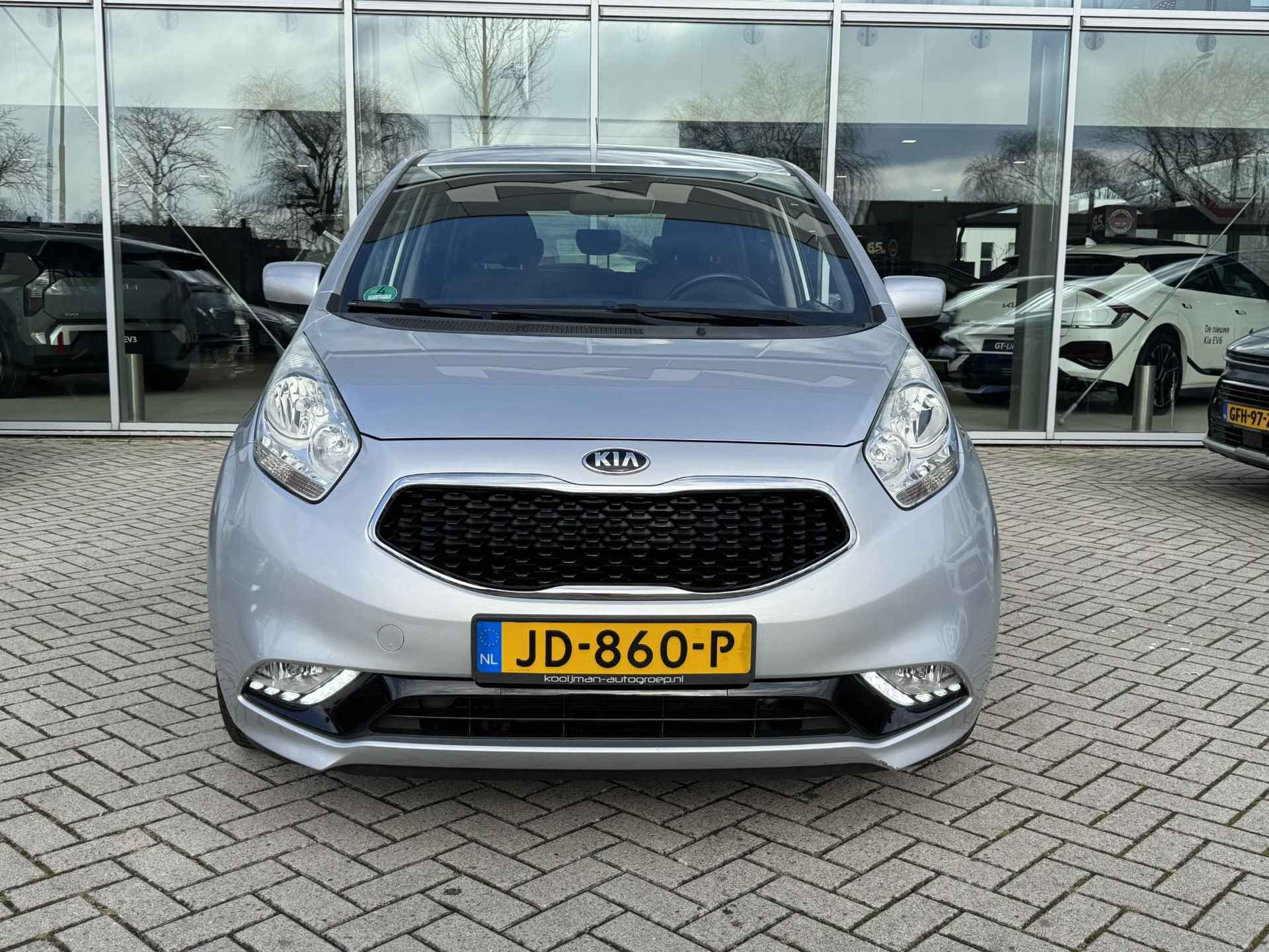 Kia Venga 1.6 CVVT DynamicPLusLine - 2/23