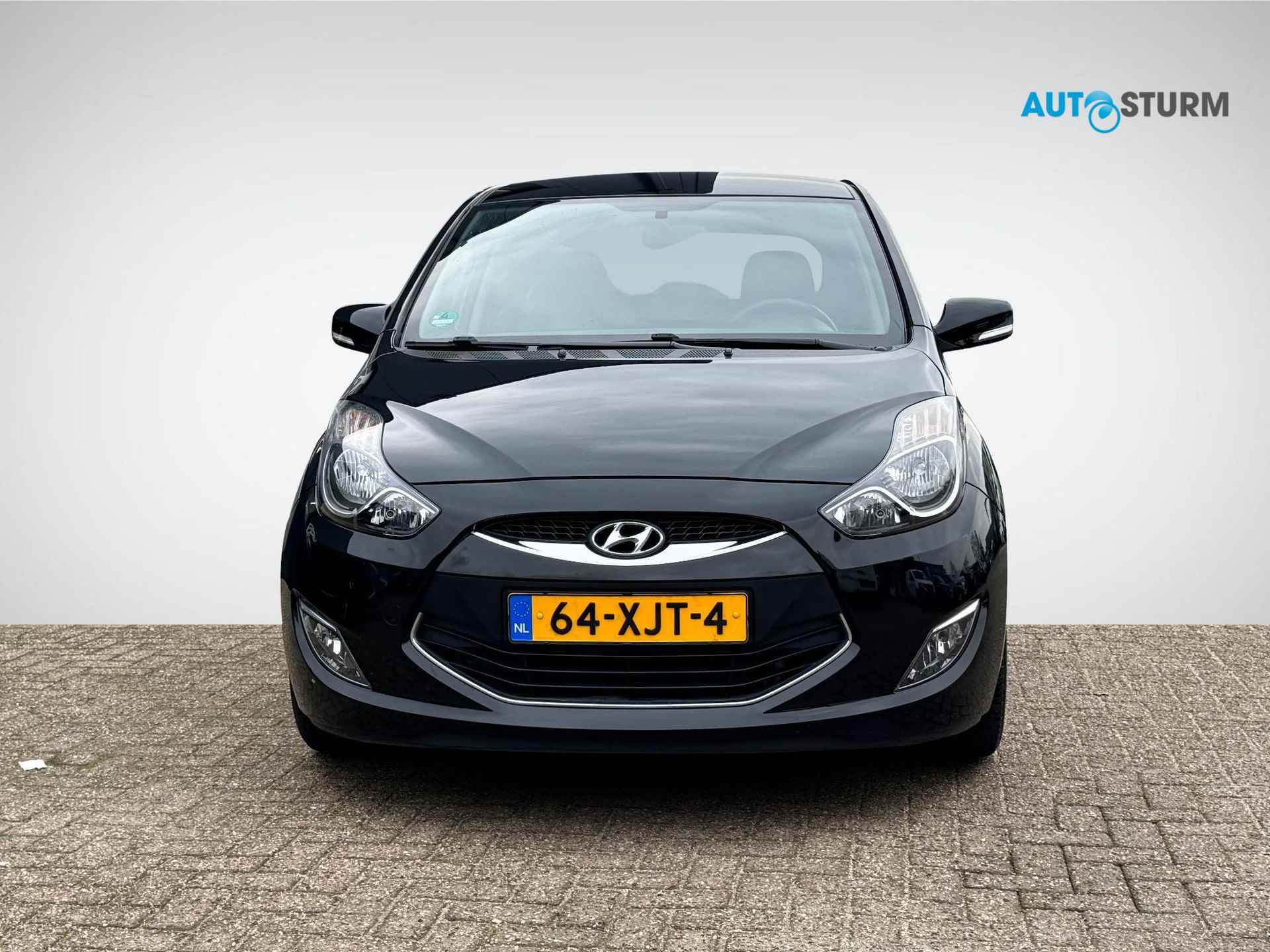 Hyundai ix20 1.6i i-Vision Automaat | Trekhaak | Park. Sensor | Cruise & Climate Control | Radio-CD/MP3 Speler | Rijklaarprijs! - 2/26