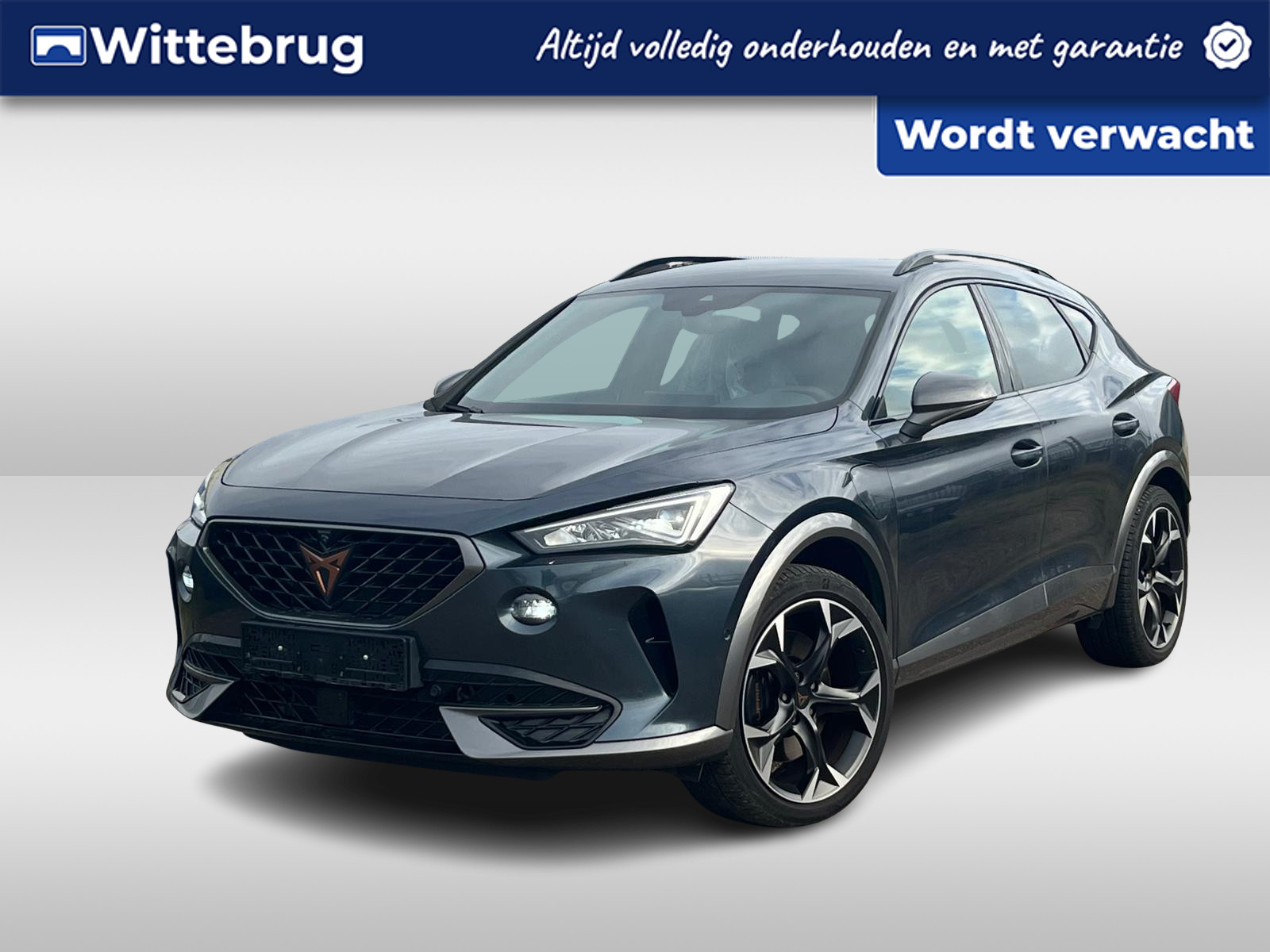 CUPRA Formentor 1.4 e-Hybrid 245pk DSG Performance / 360 Camera / Dynamic Chassis Control / Stuur & Stoelverwarming / Voorruit Verwarming / Full LED / Navigatie / Keyless / 19" LMV